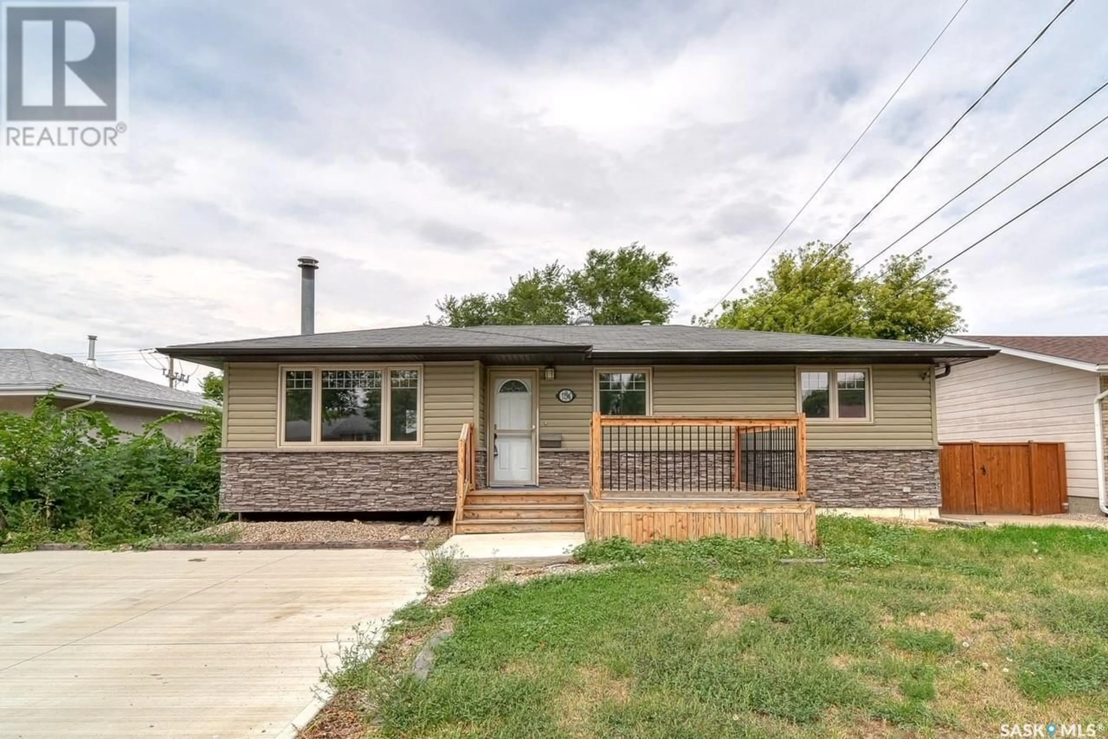 Frontside or backside of a home for 1196 Duffield CRESCENT, Moose Jaw Saskatchewan S6H5M4