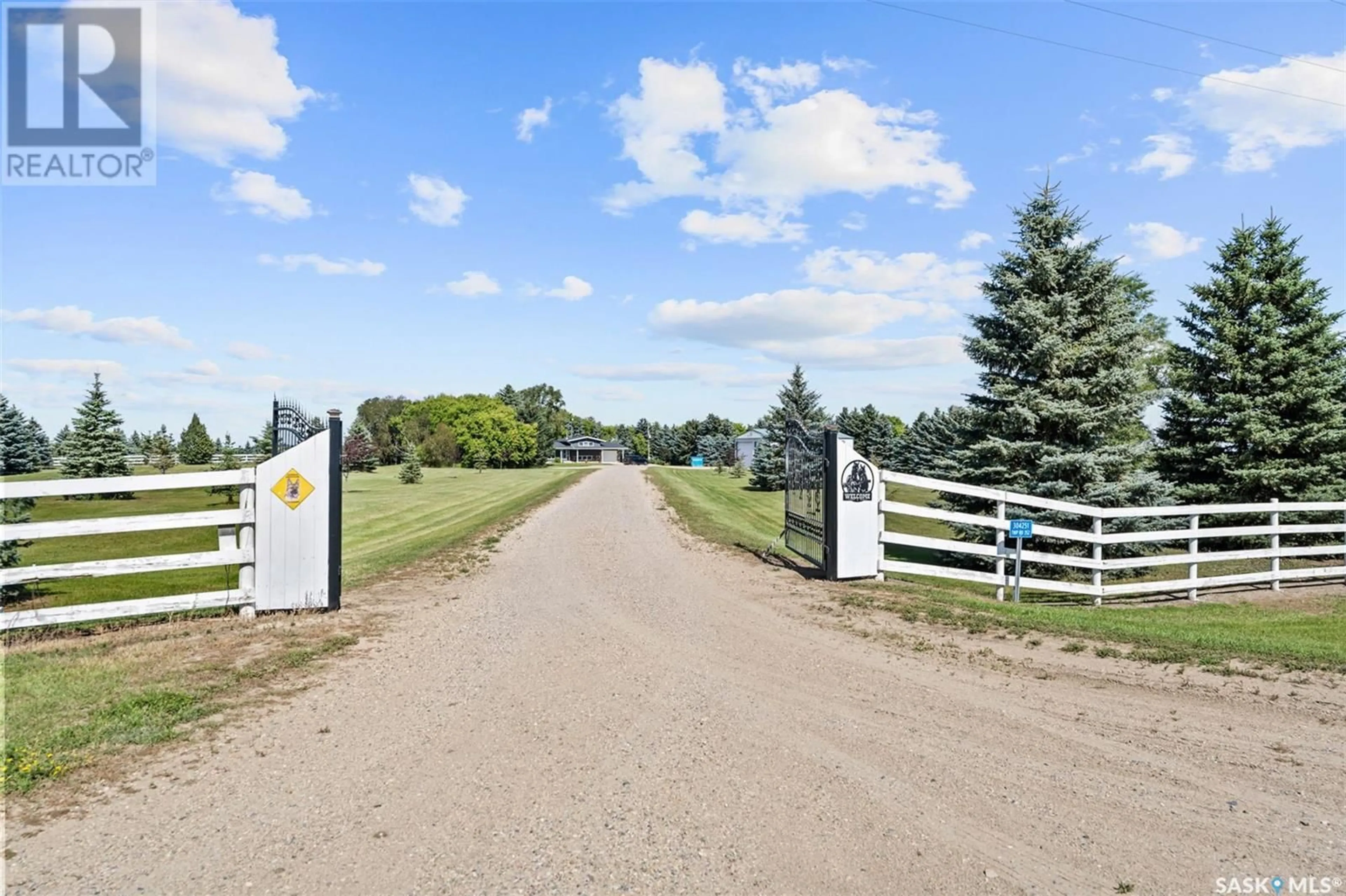 Fenced yard for 304251 Melness ROAD, Corman Park Rm No. 344 Saskatchewan S7K3J8