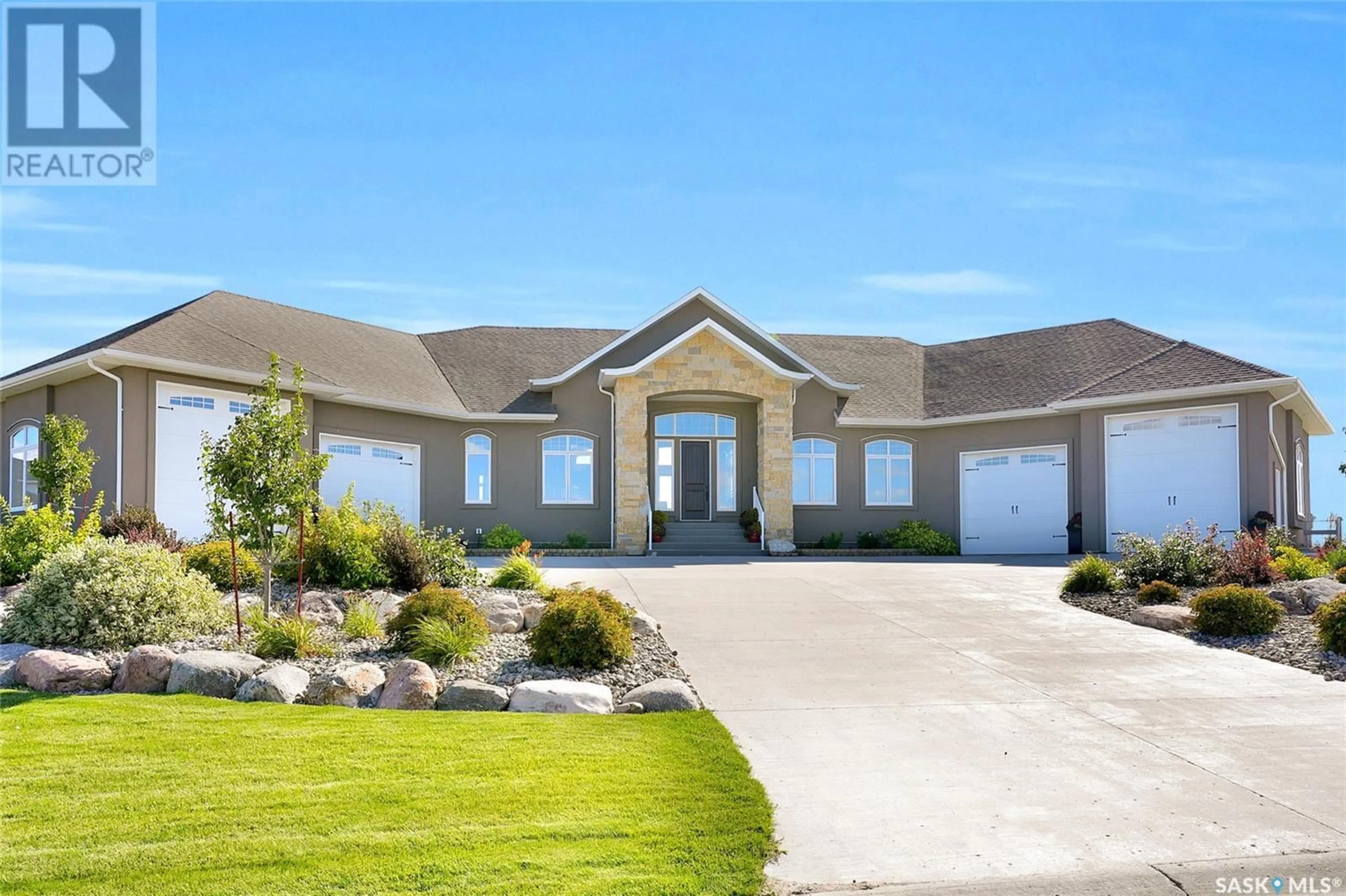 Frontside or backside of a home, cottage for 330 Spruce Creek DRIVE, Edenwold Rm No. 158 Saskatchewan S0G3Z0