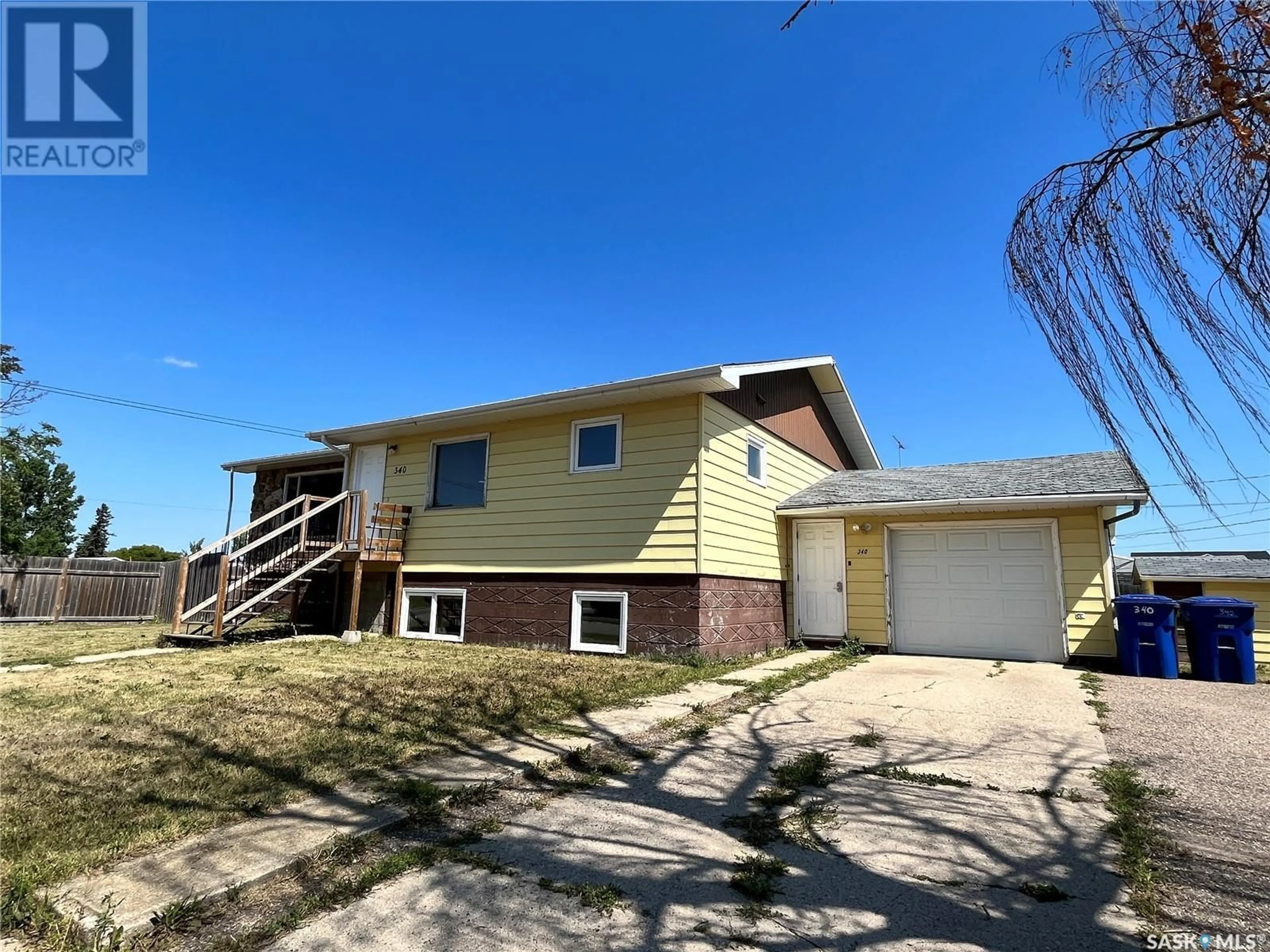 Frontside or backside of a home for 340 6th STREET, Humboldt Saskatchewan S0K2A0