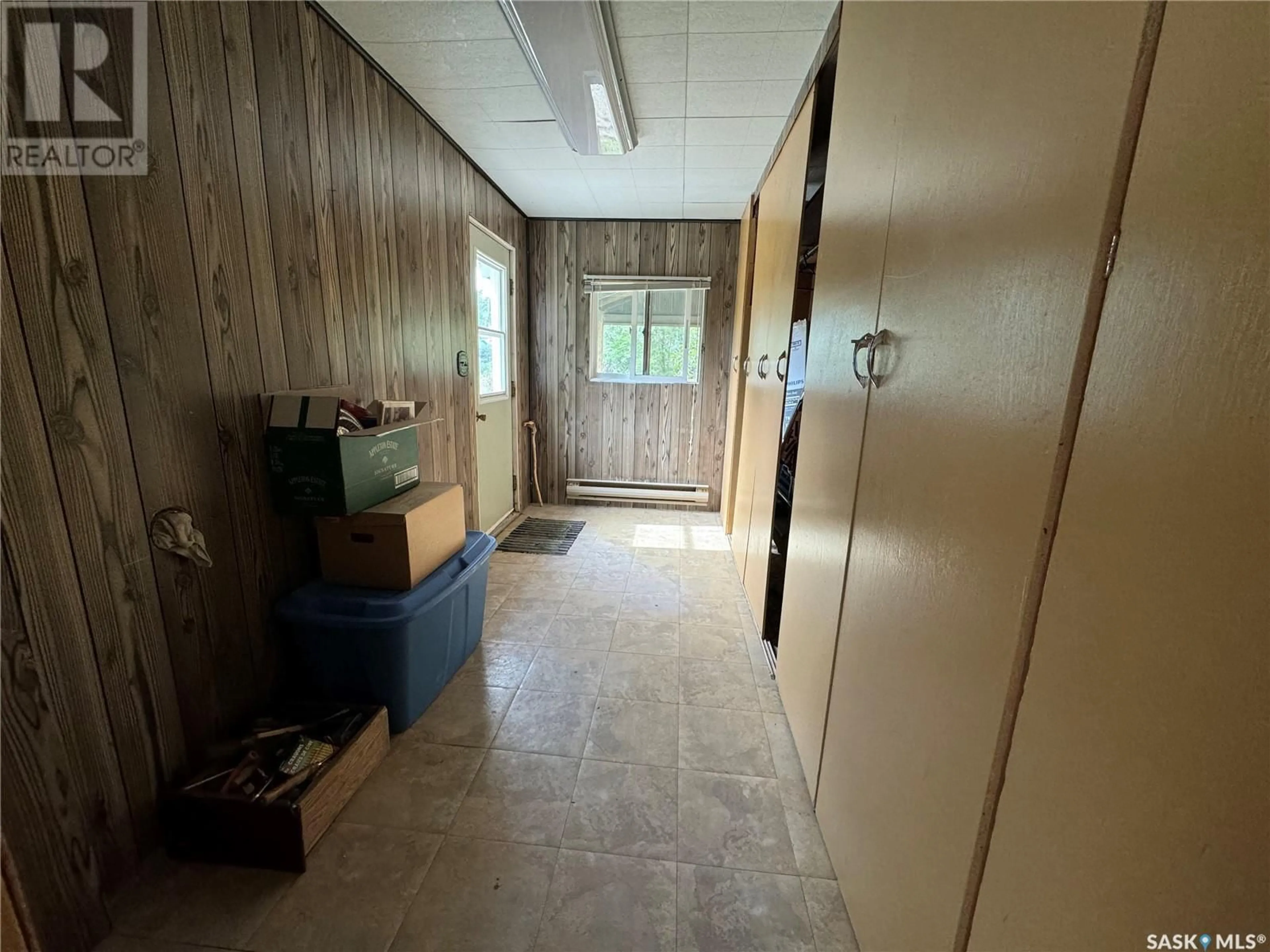 A pic of a room for 220 2nd STREET E, Dinsmore Saskatchewan S0L0T0