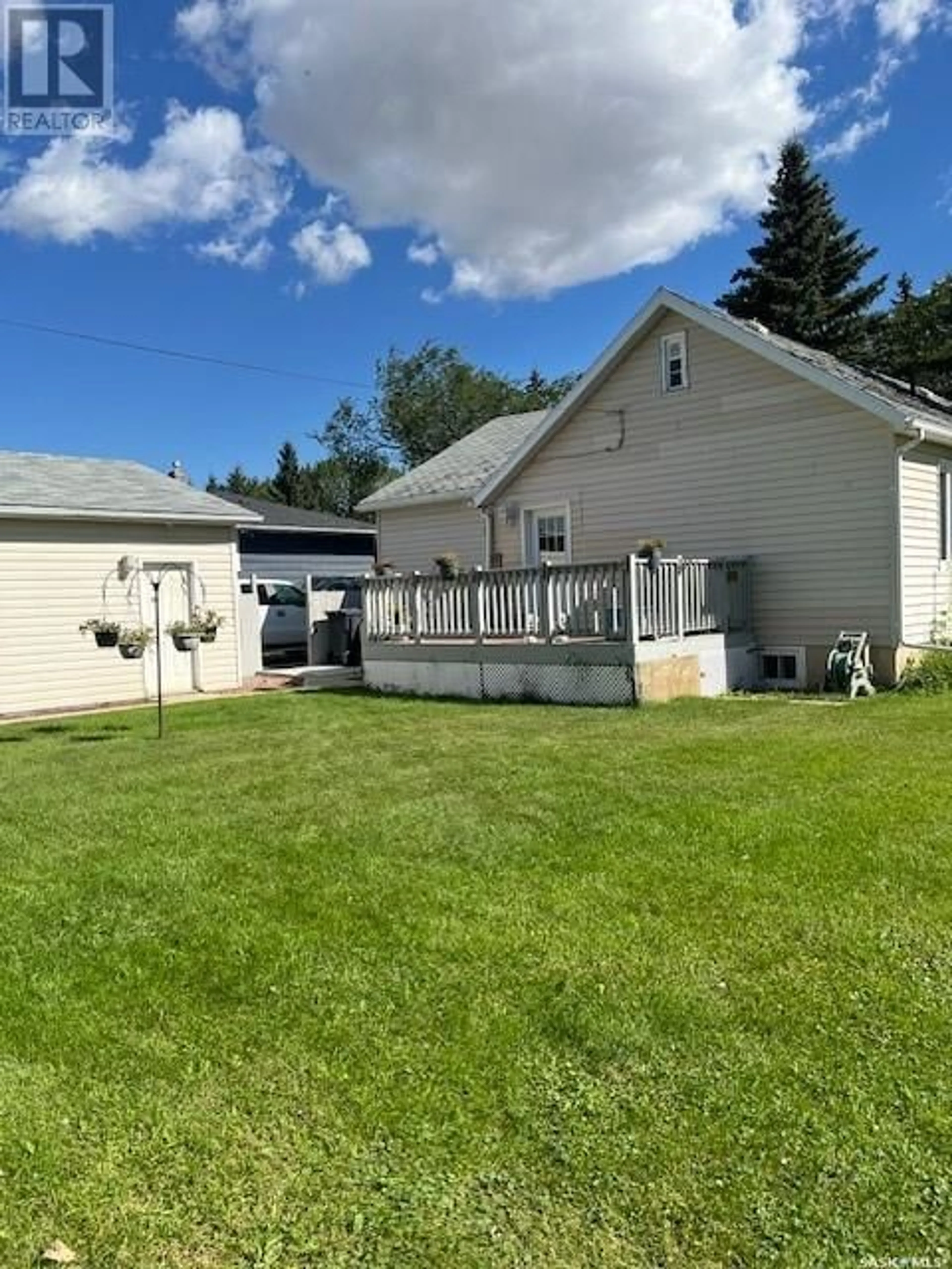 Frontside or backside of a home for 411 Albert STREET, Radisson Saskatchewan S0K3L0