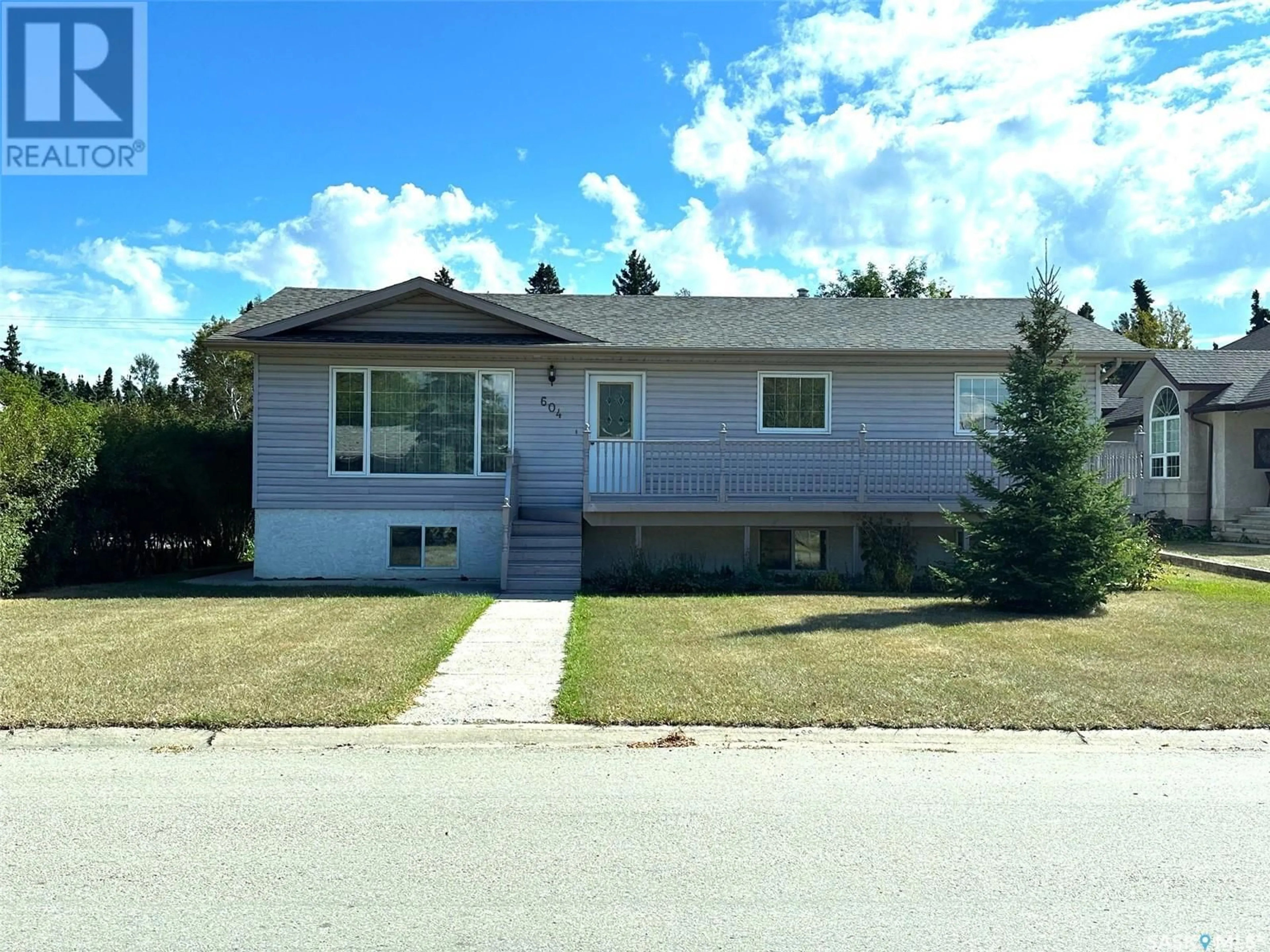 Frontside or backside of a home for 604 Donald STREET, Hudson Bay Saskatchewan S0E0Y0