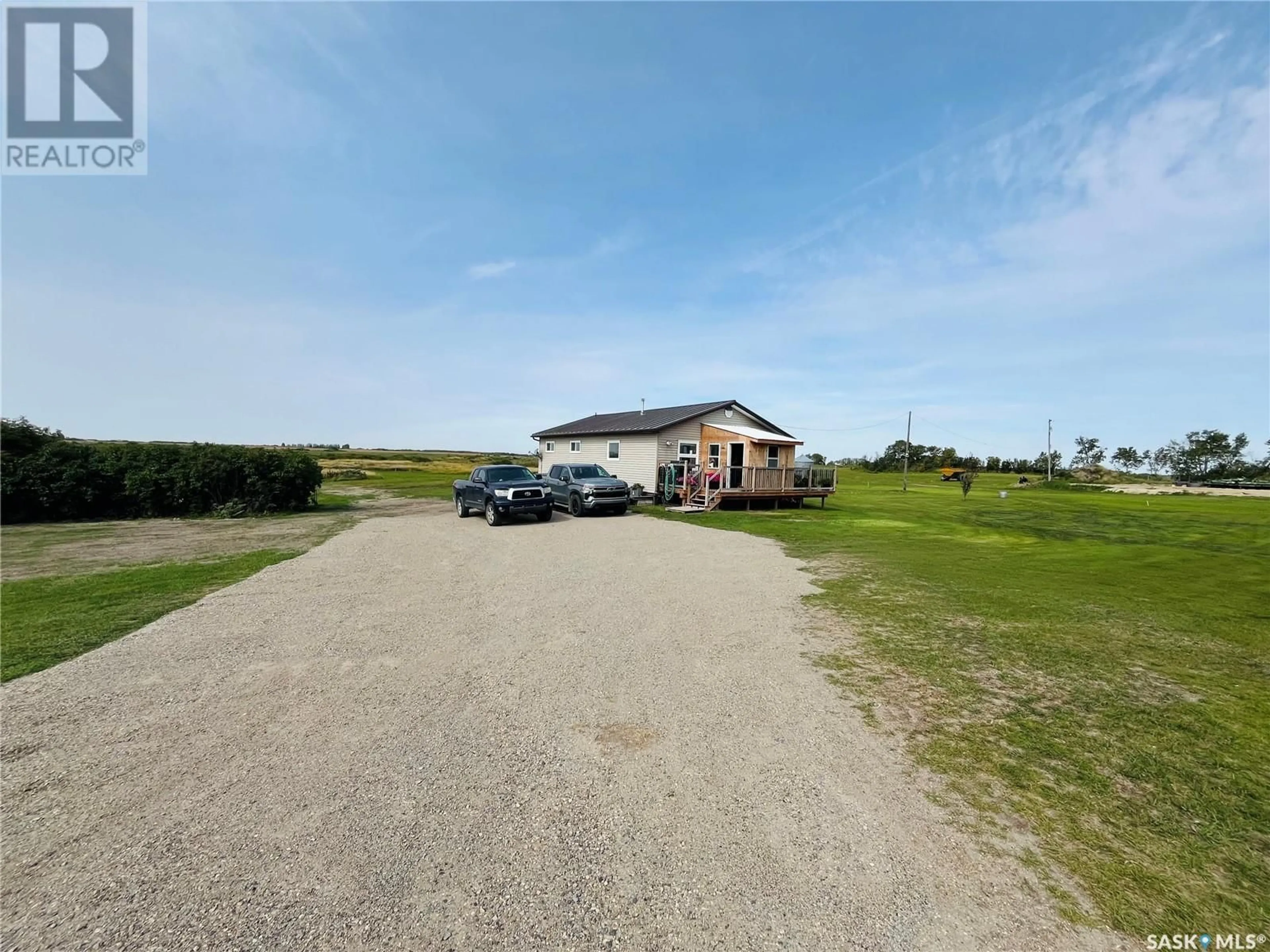 A pic from outside/outdoor area/front of a property/back of a property/a pic from drone, unknown for KENNEDY ACREAGE, Moosomin Rm No. 121 Saskatchewan S0G3N0