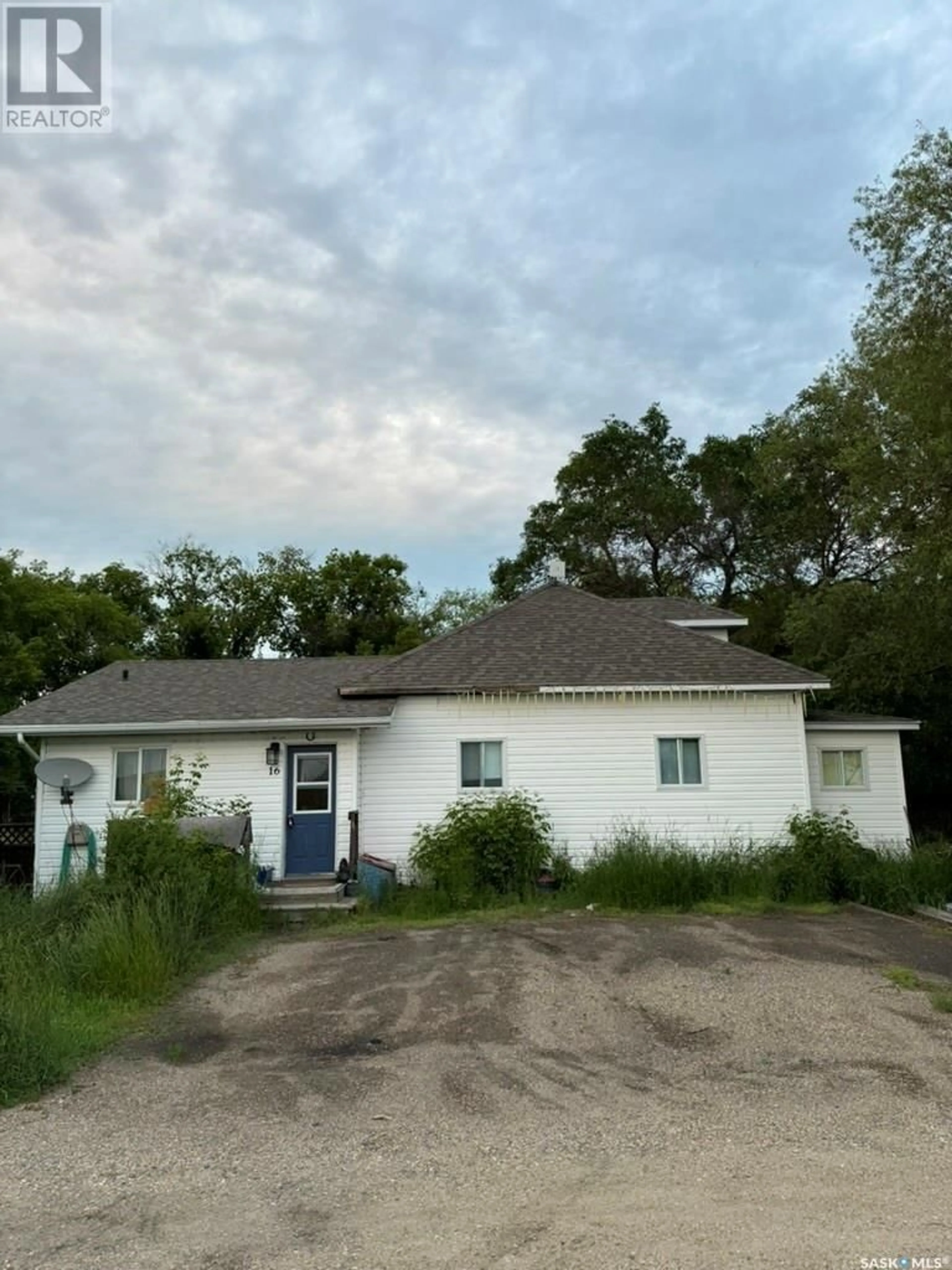 Outside view for 16 1st AVENUE, Swanson Saskatchewan S0L0B0