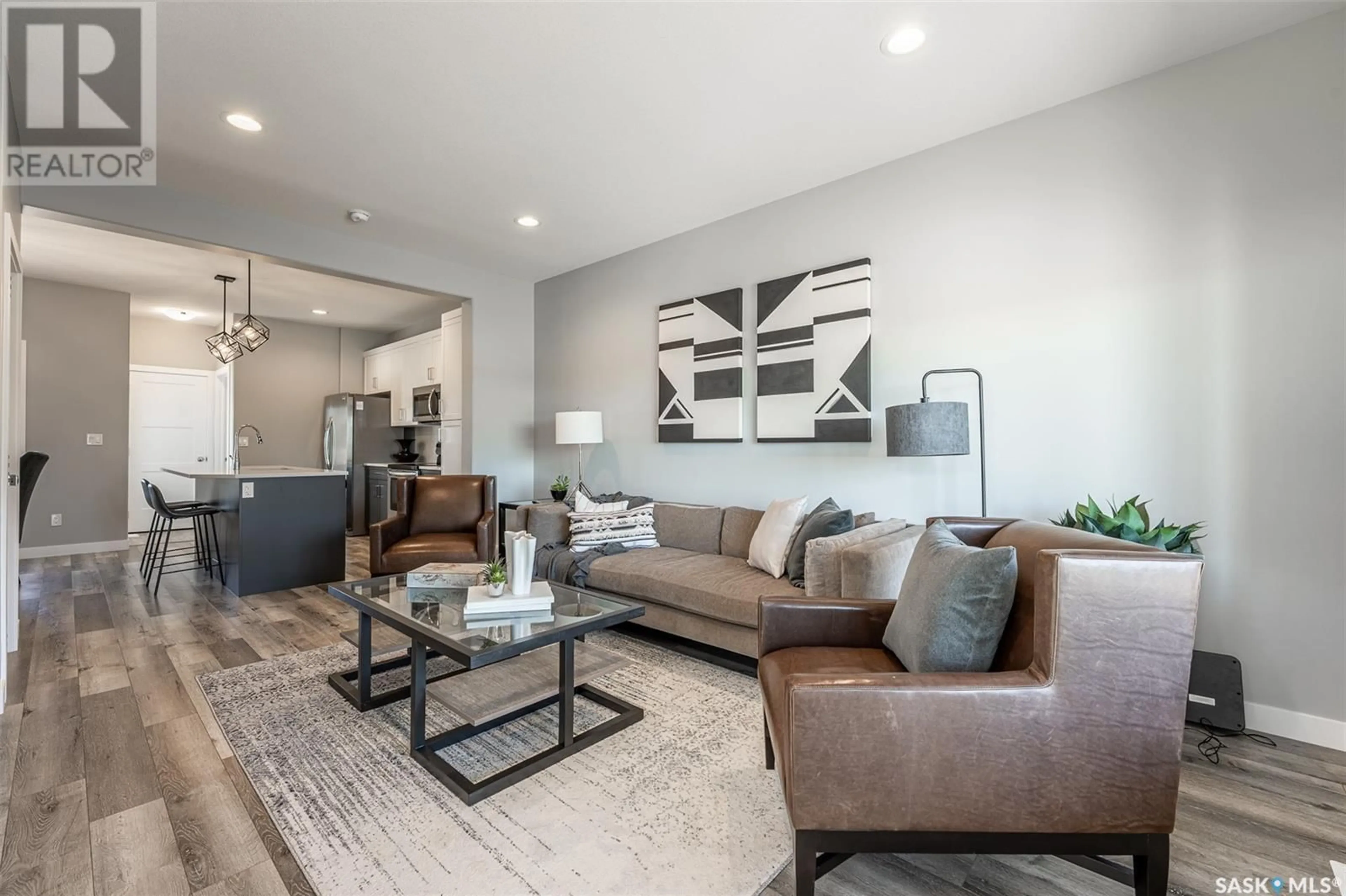 Living room, wood floors for 301 Brighton BOULEVARD, Saskatoon Saskatchewan S7V0R5