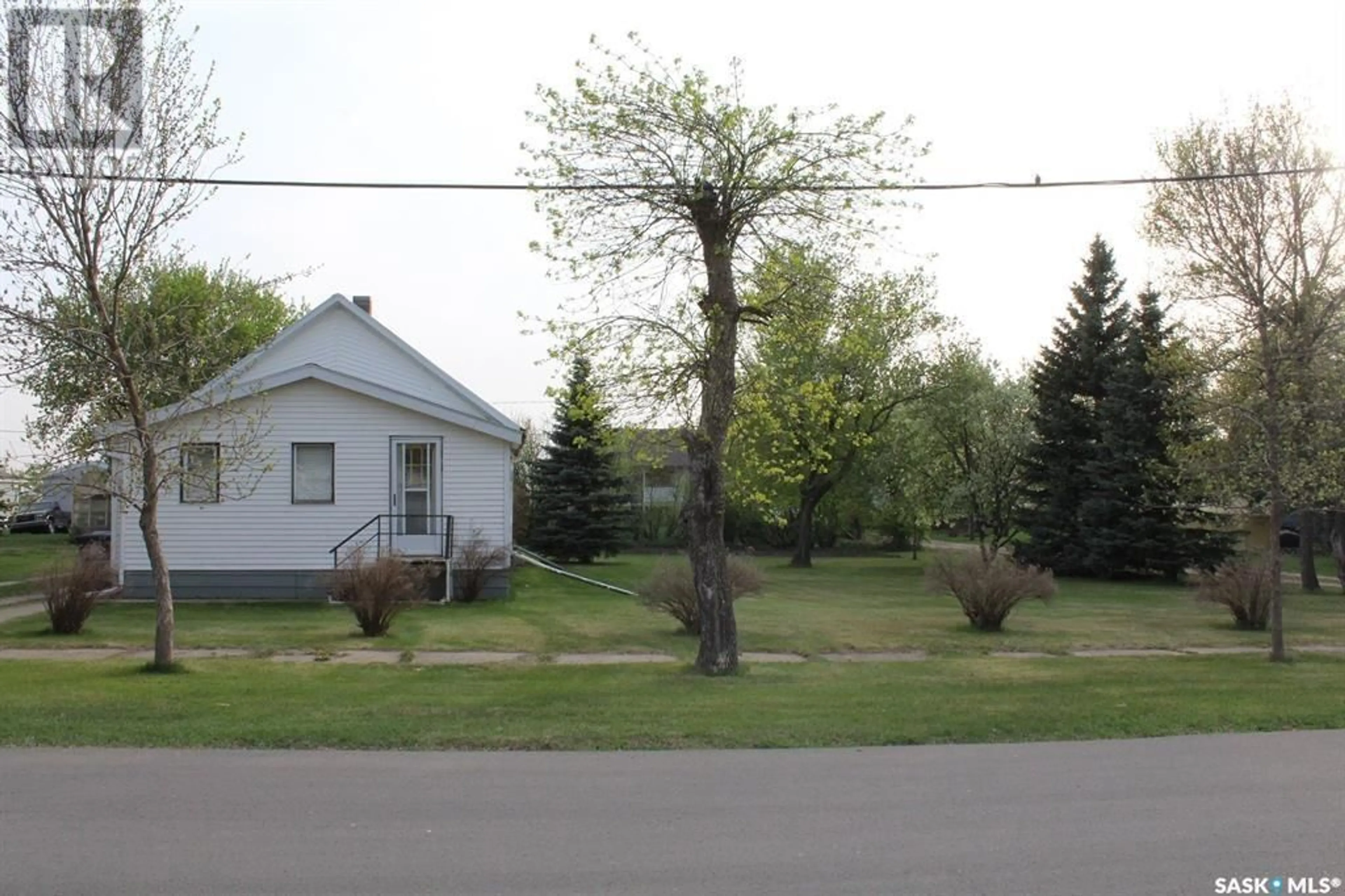 Street view for 110 7th AVENUE, Alameda Saskatchewan S0C0A0