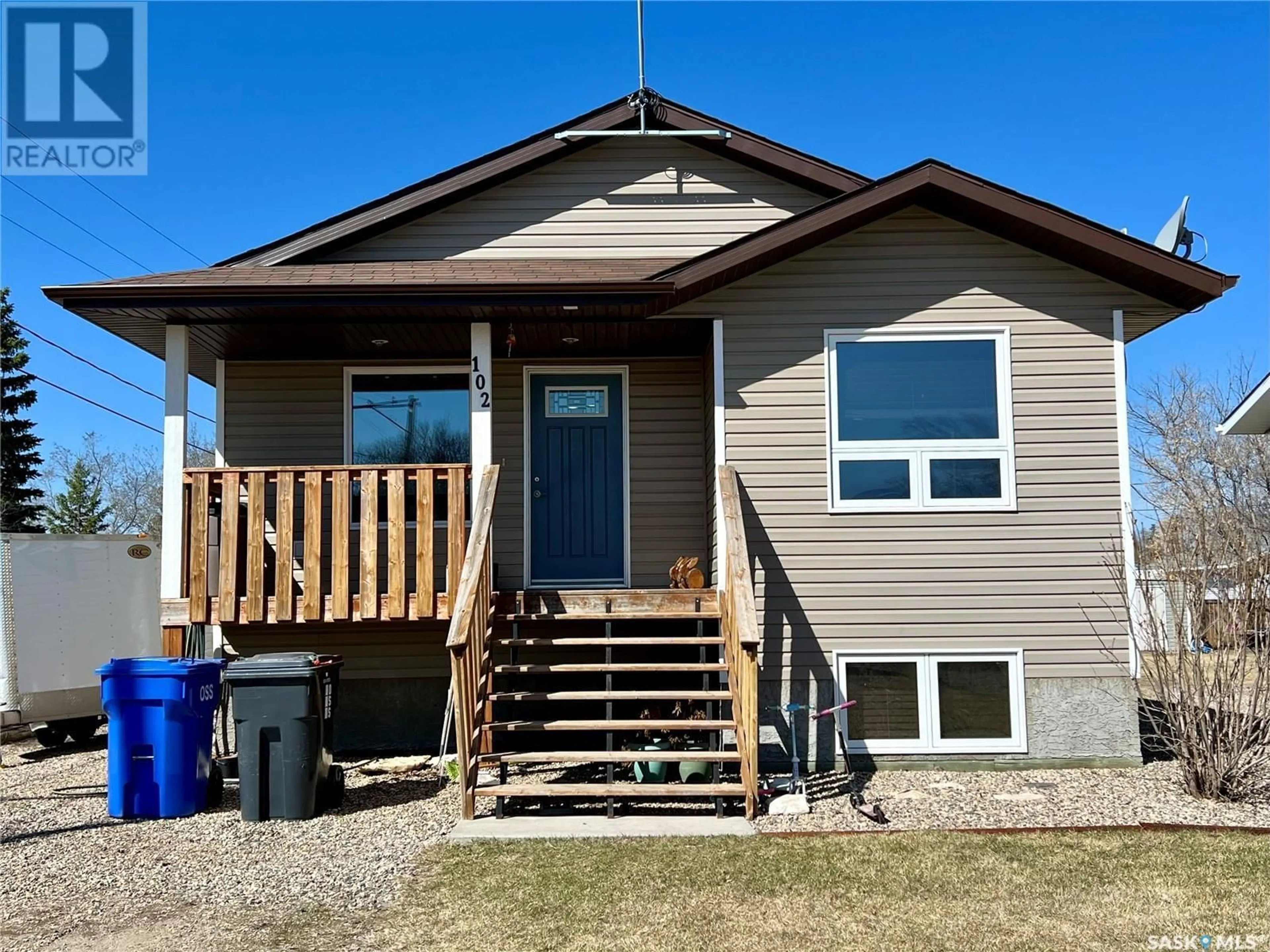 Frontside or backside of a home, cottage for 102 Second AVENUE N, Ebenezer Saskatchewan S0A0T0