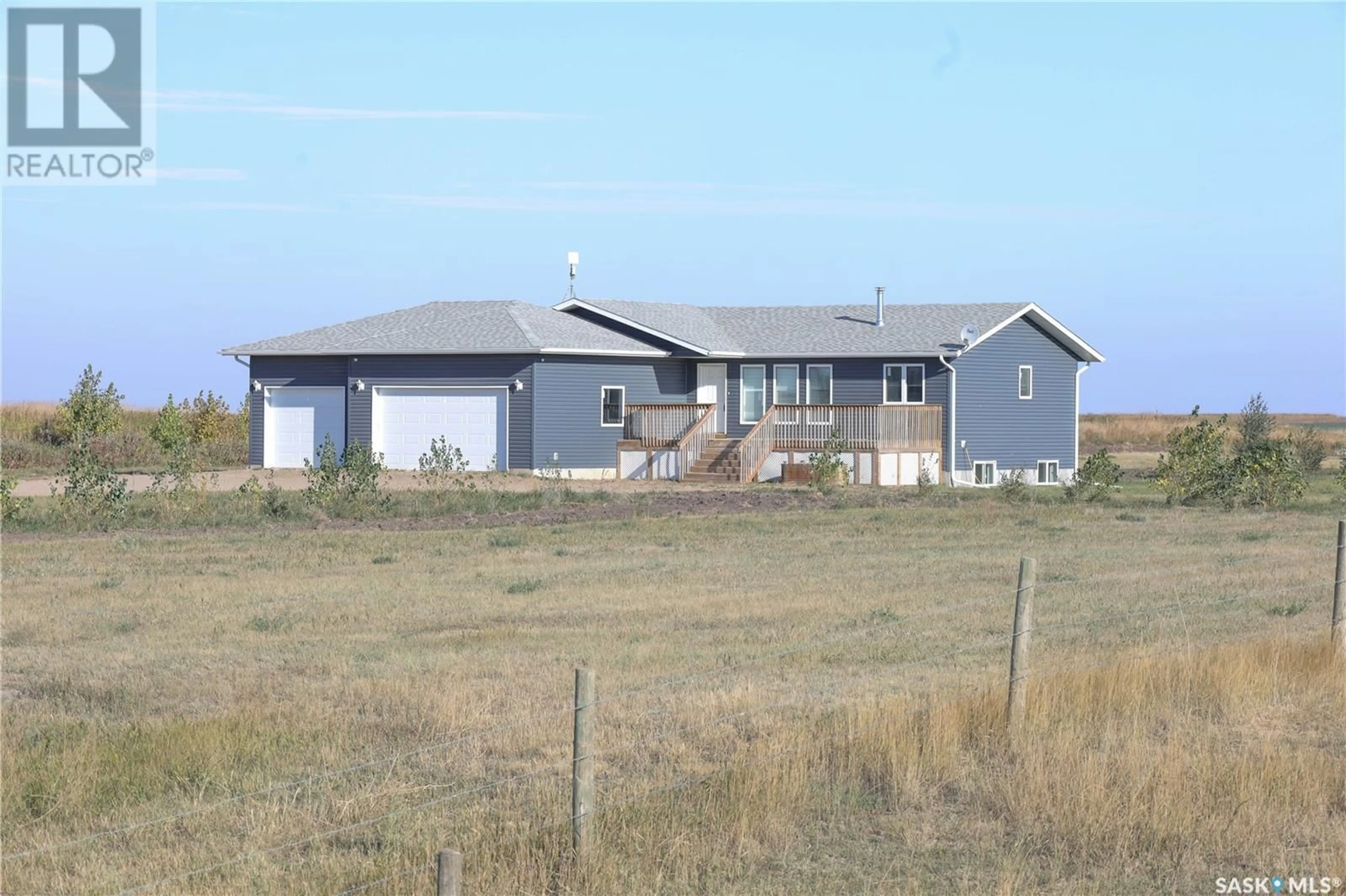 Frontside or backside of a home for DalmenyLangham Acreage, Dalmeny Saskatchewan S0K1E0