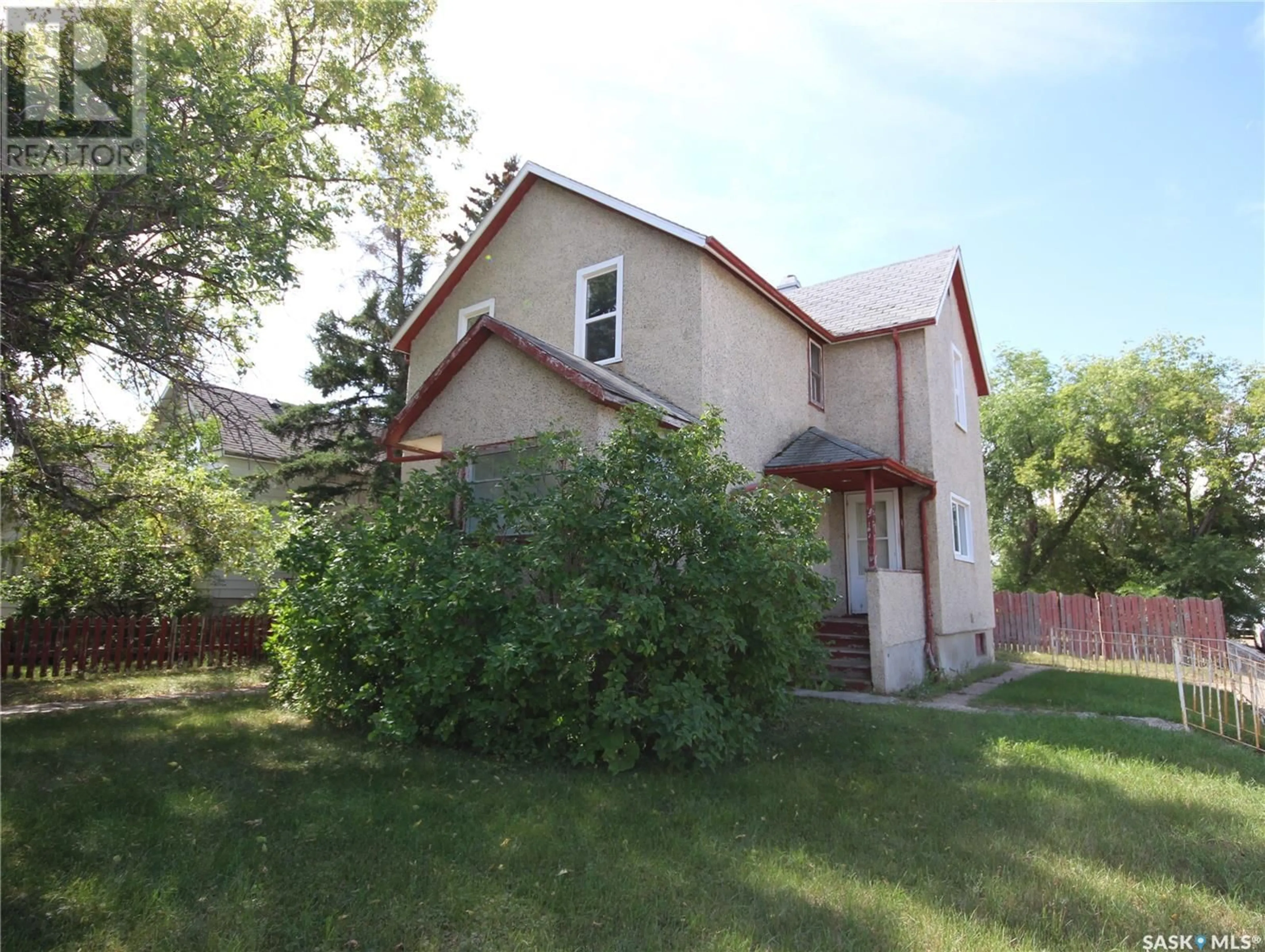 Frontside or backside of a home for 991 108th STREET, North Battleford Saskatchewan S9A2A7