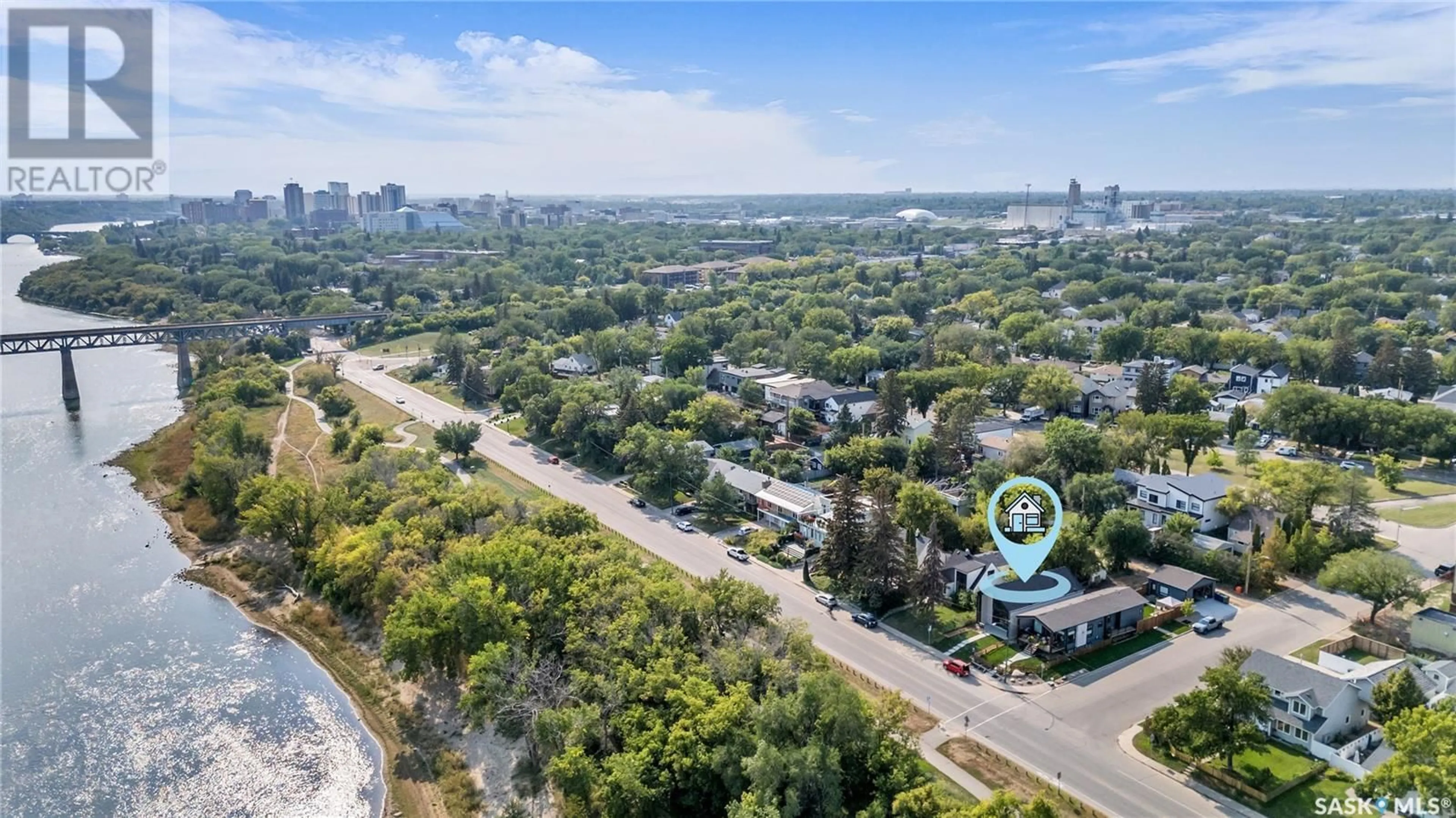 A pic from exterior of the house or condo, the street view for 1421 Spadina CRESCENT E, Saskatoon Saskatchewan S7K3J2