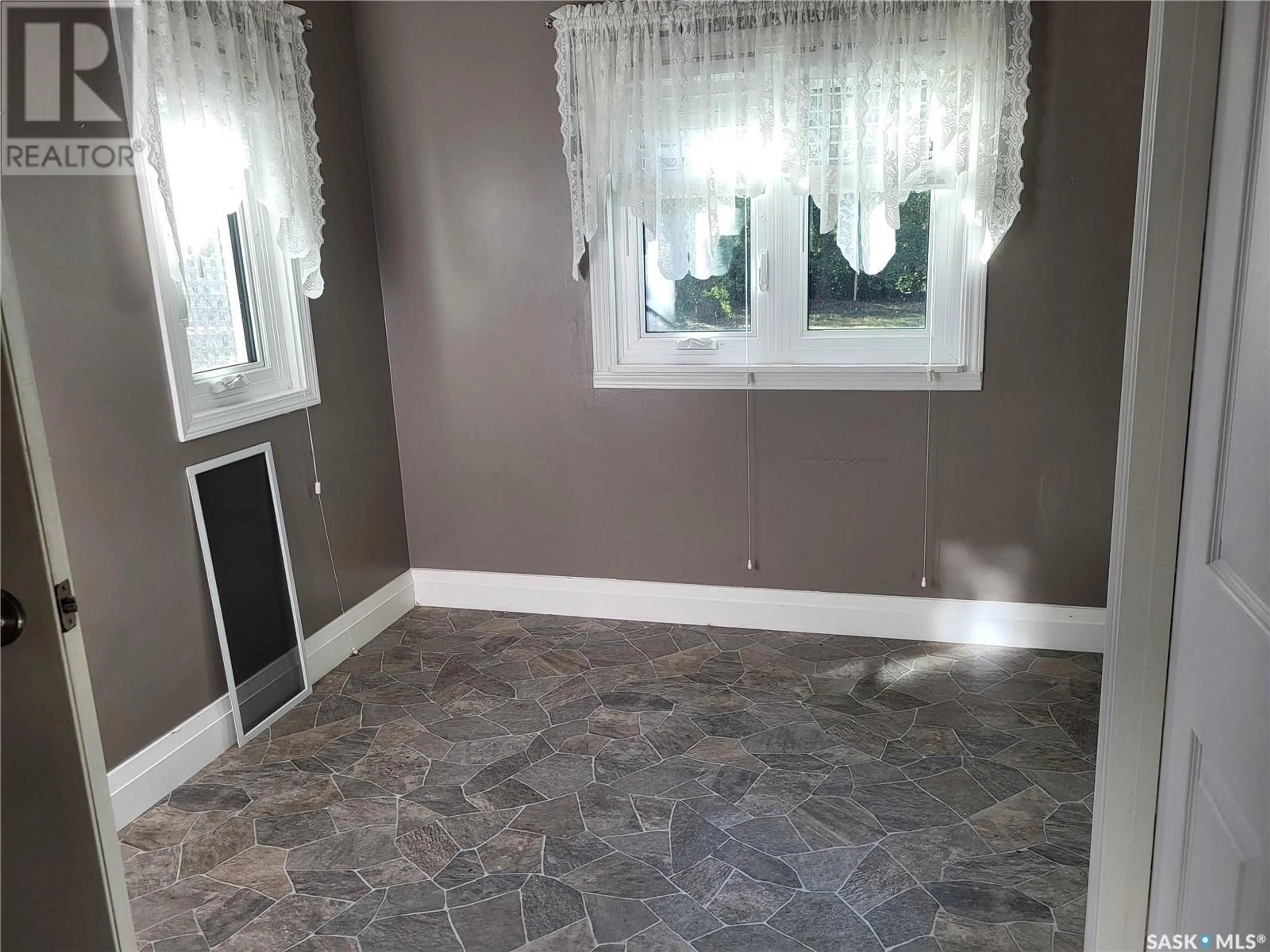 A pic of a room, ceramic floors for 302 Humboldt STREET, Jansen Saskatchewan S0K2B0