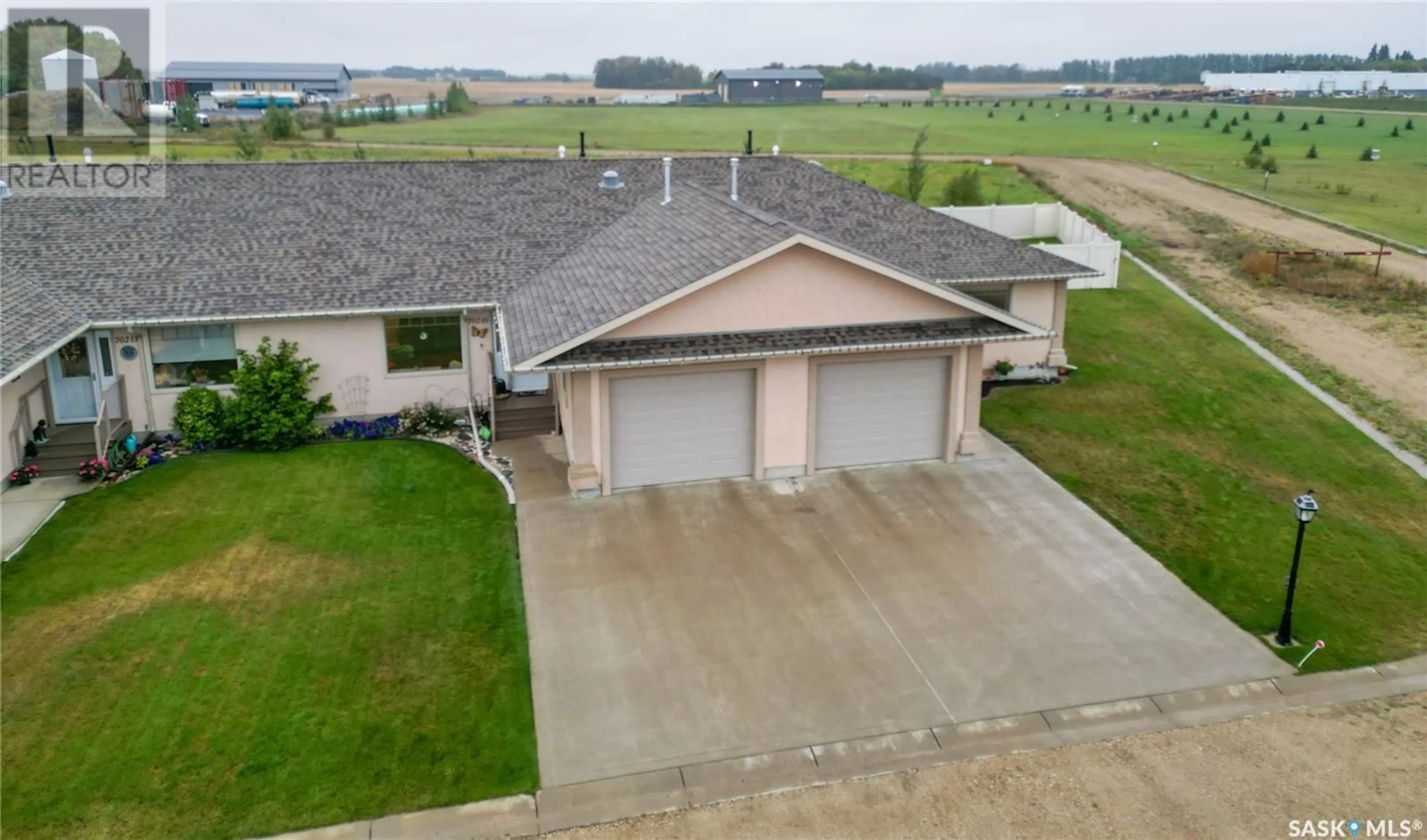 Frontside or backside of a home, cottage for 10 702 Mesa WAY, Shellbrook Saskatchewan S0J2E0