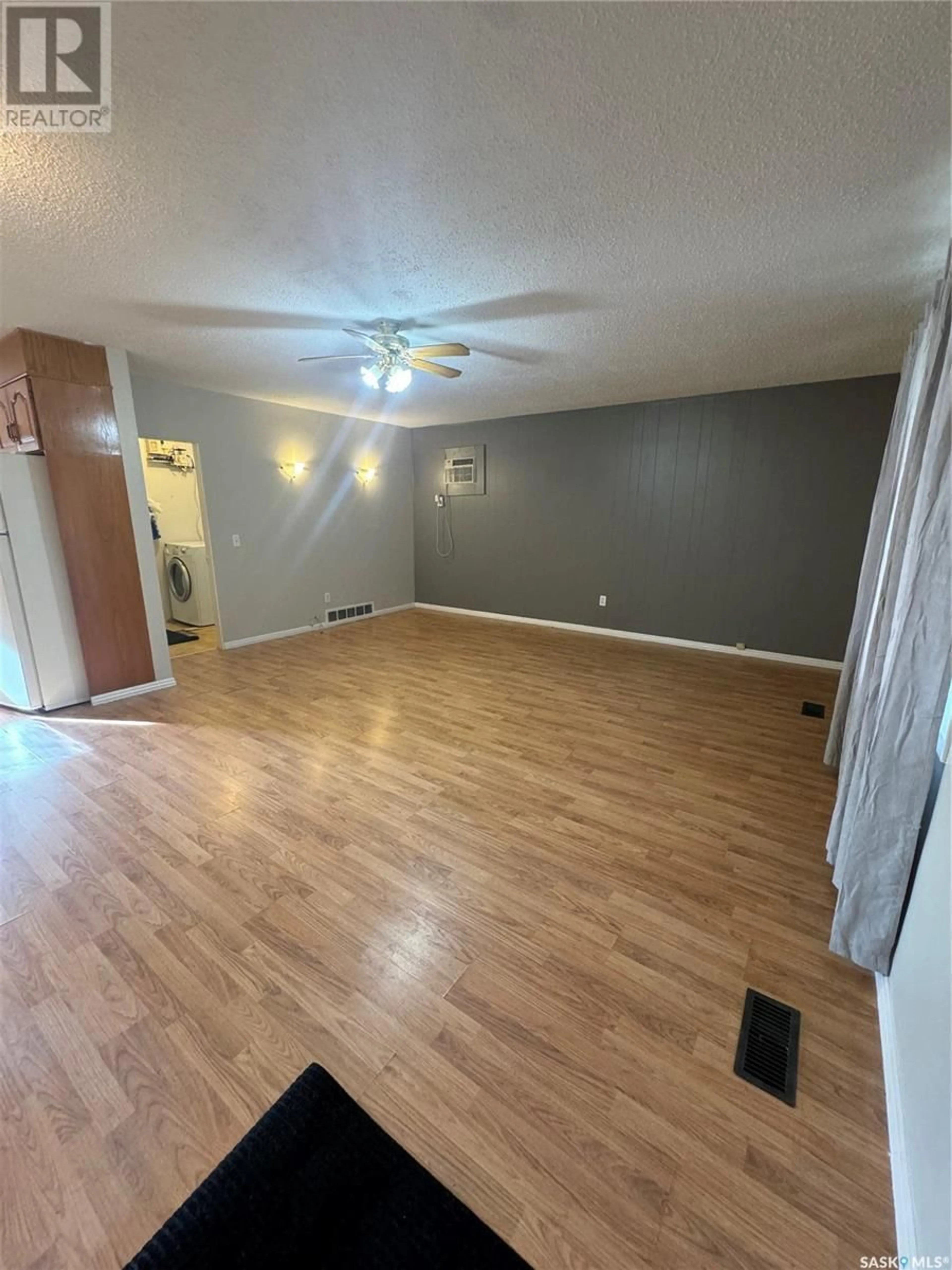 A pic of a room for 113 12th STREET, Weyburn Saskatchewan S4H1K7