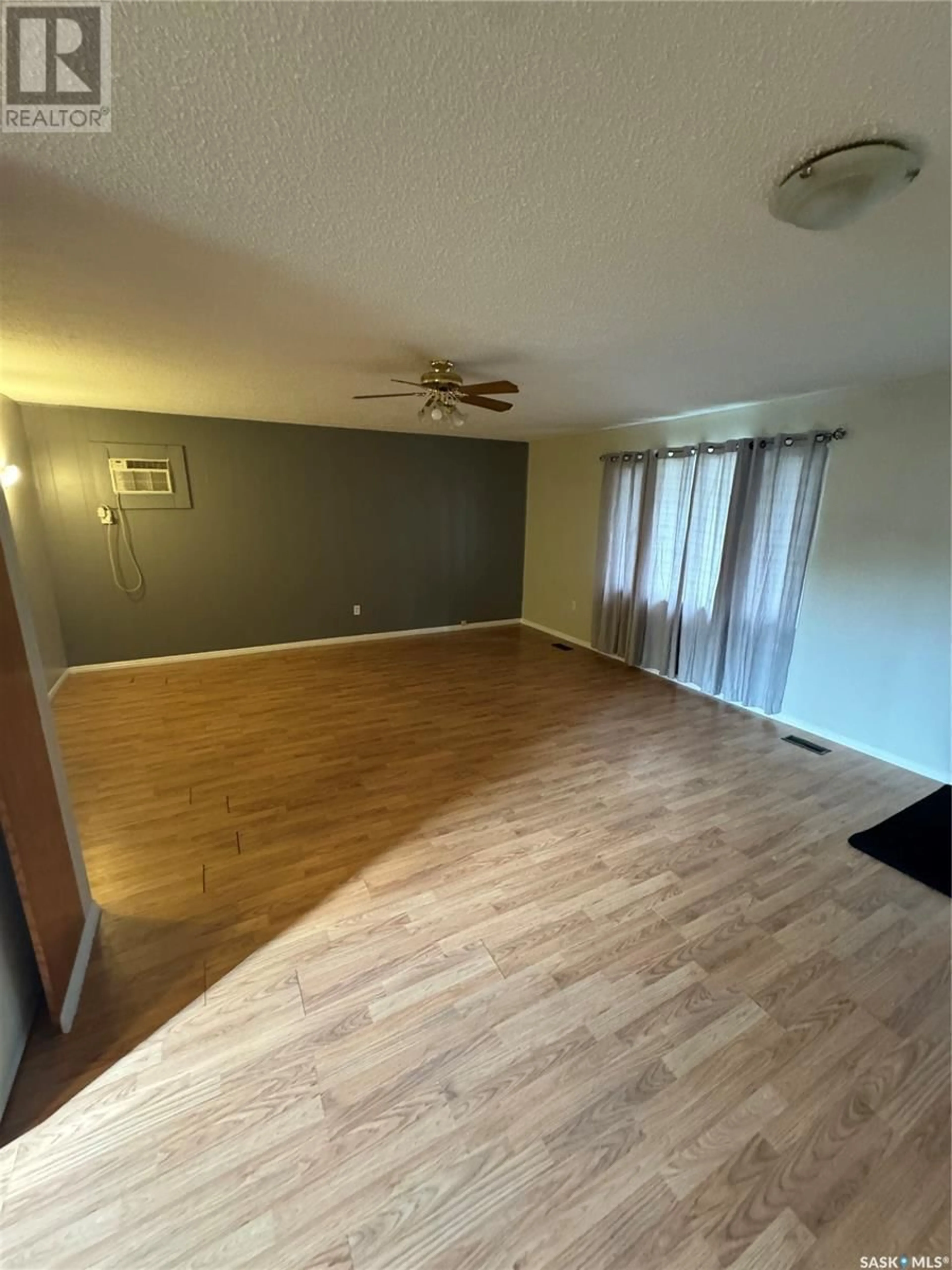 A pic of a room, unknown floor for 113 12th STREET, Weyburn Saskatchewan S4H1K7