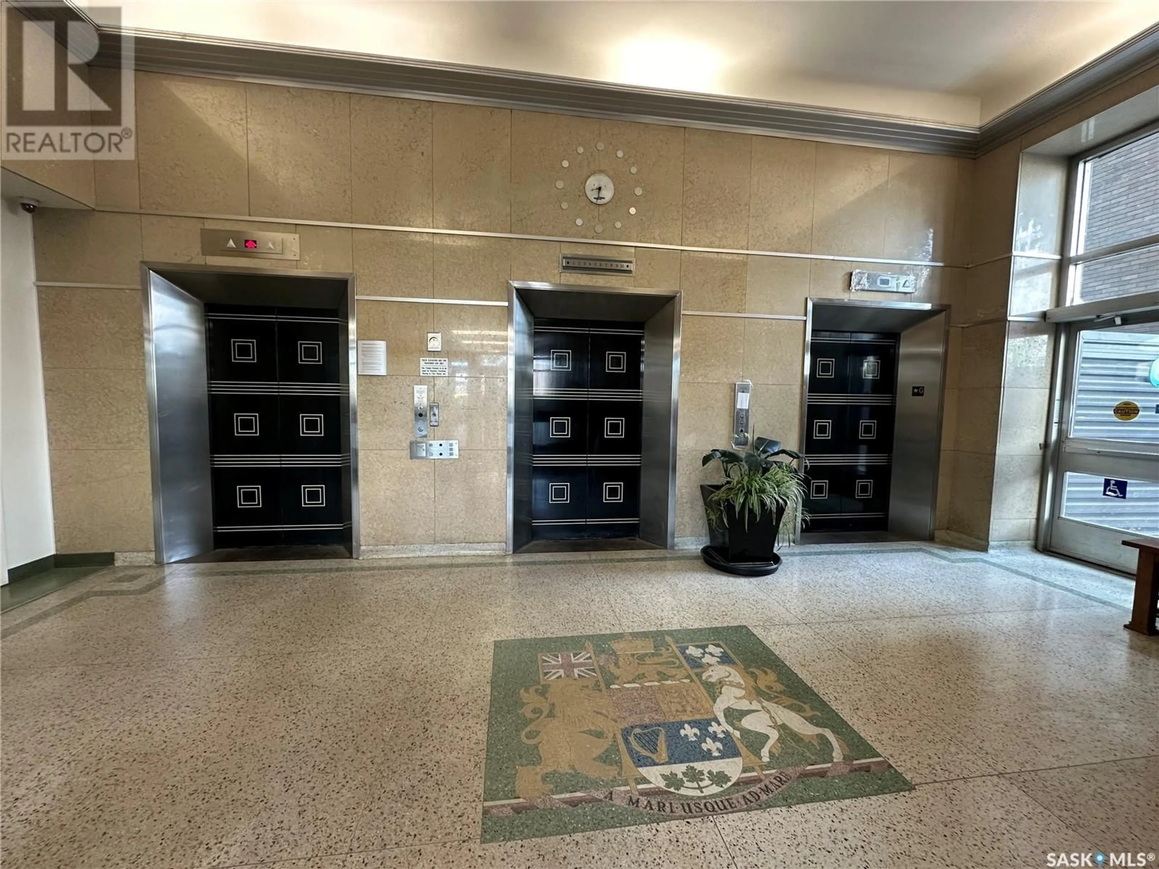 Indoor lobby, unknown floor for 1203 1901 Victoria AVENUE, Regina Saskatchewan S4P3R4