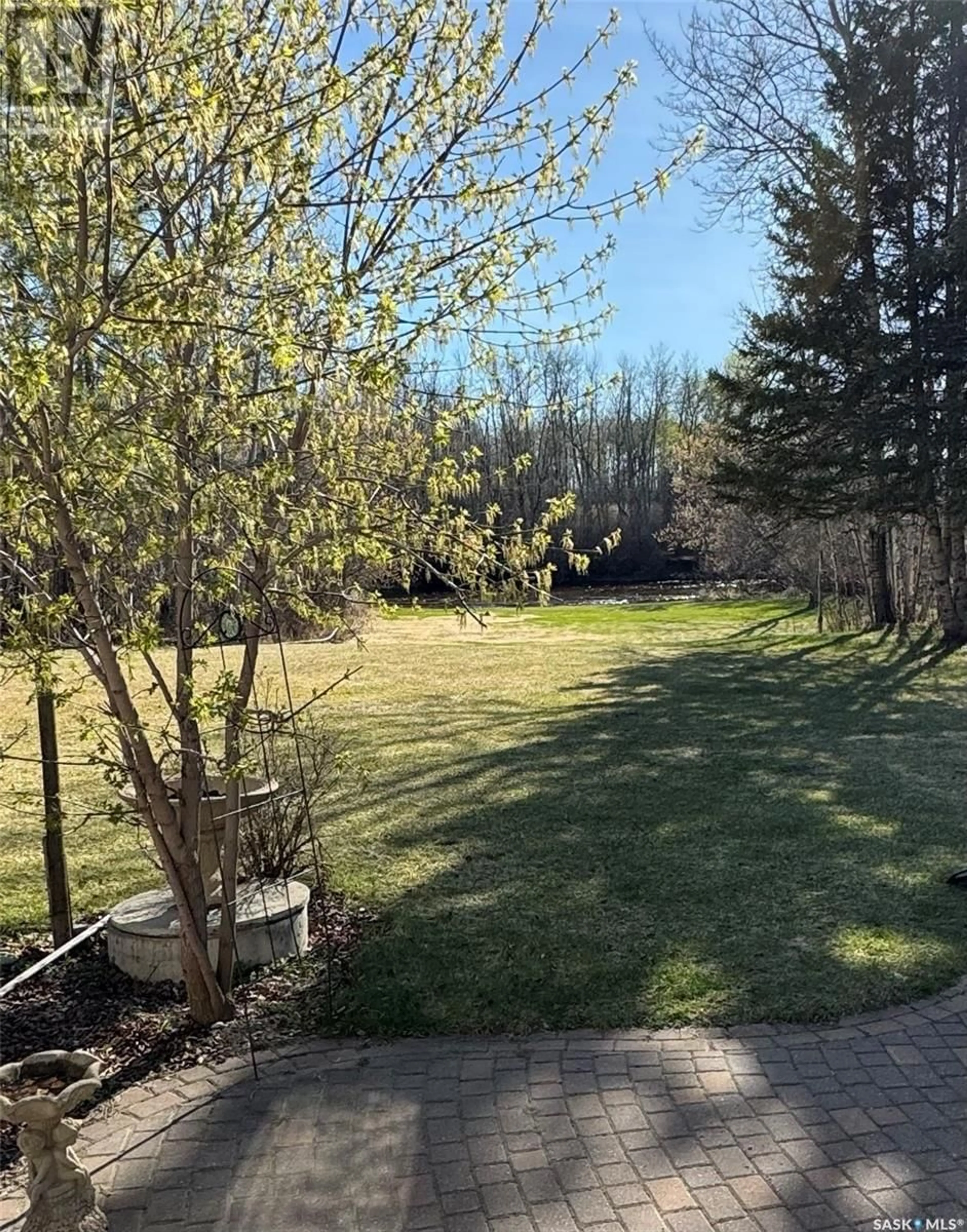 Fenced yard for Fir River Country acreage, Hudson Bay Saskatchewan S0E0Y0