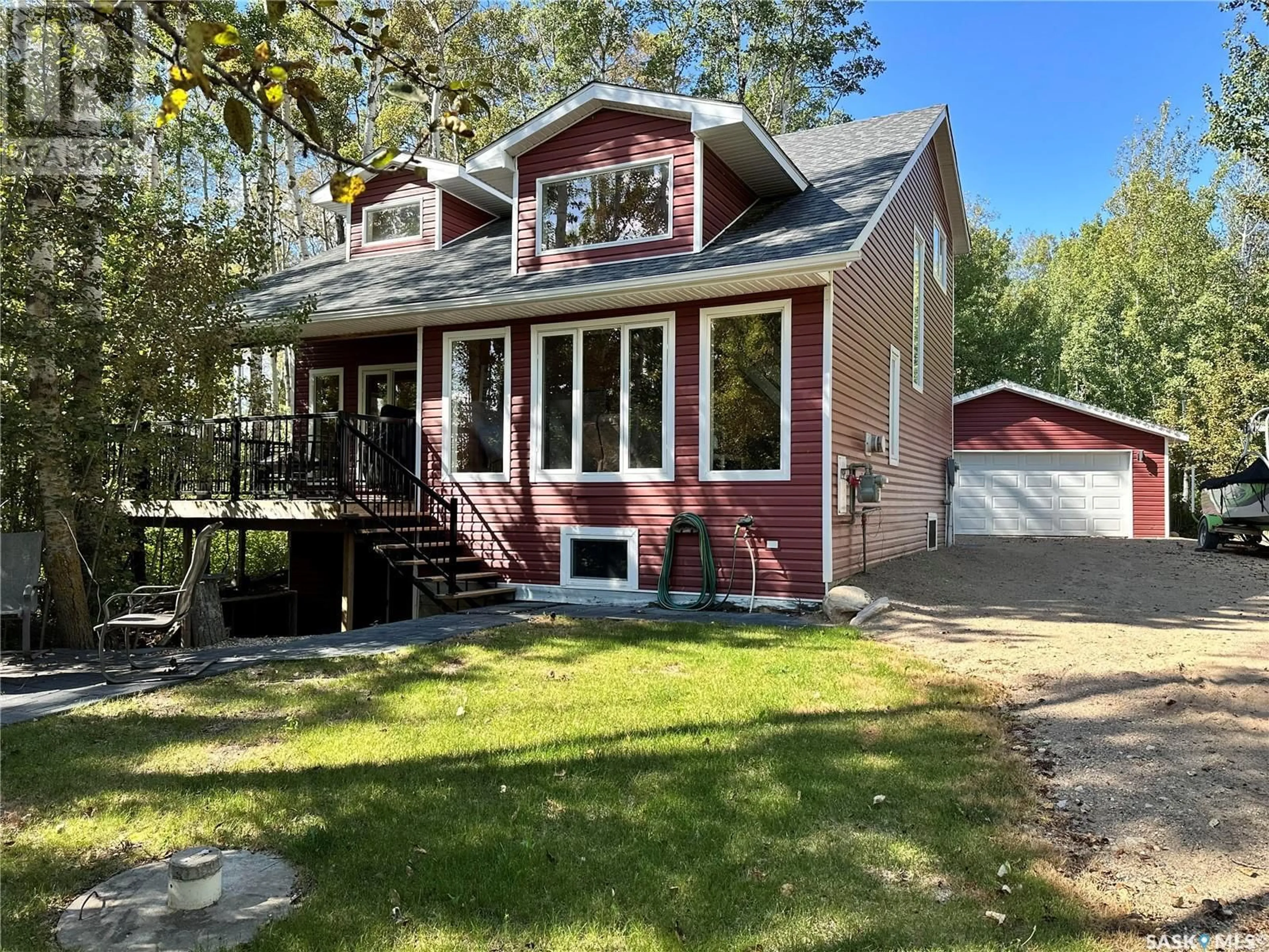 Cottage for 116 White Birch DRIVE, Lucien Lake Saskatchewan S0K2X0