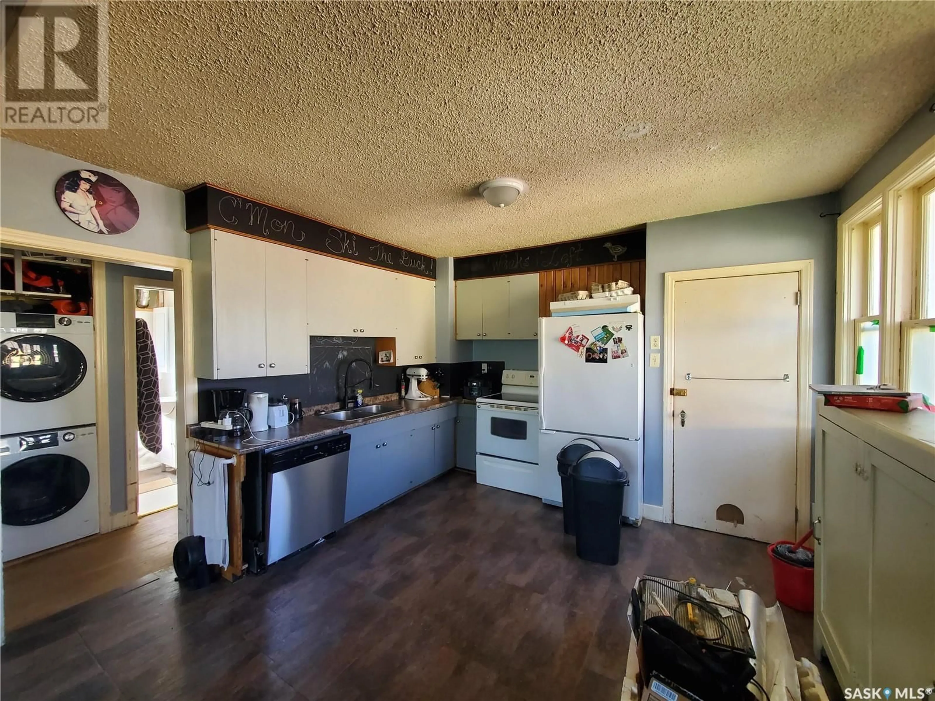 Kitchen, wood floors, cottage for 164 Second STREET, Kamsack Saskatchewan S0A1S0