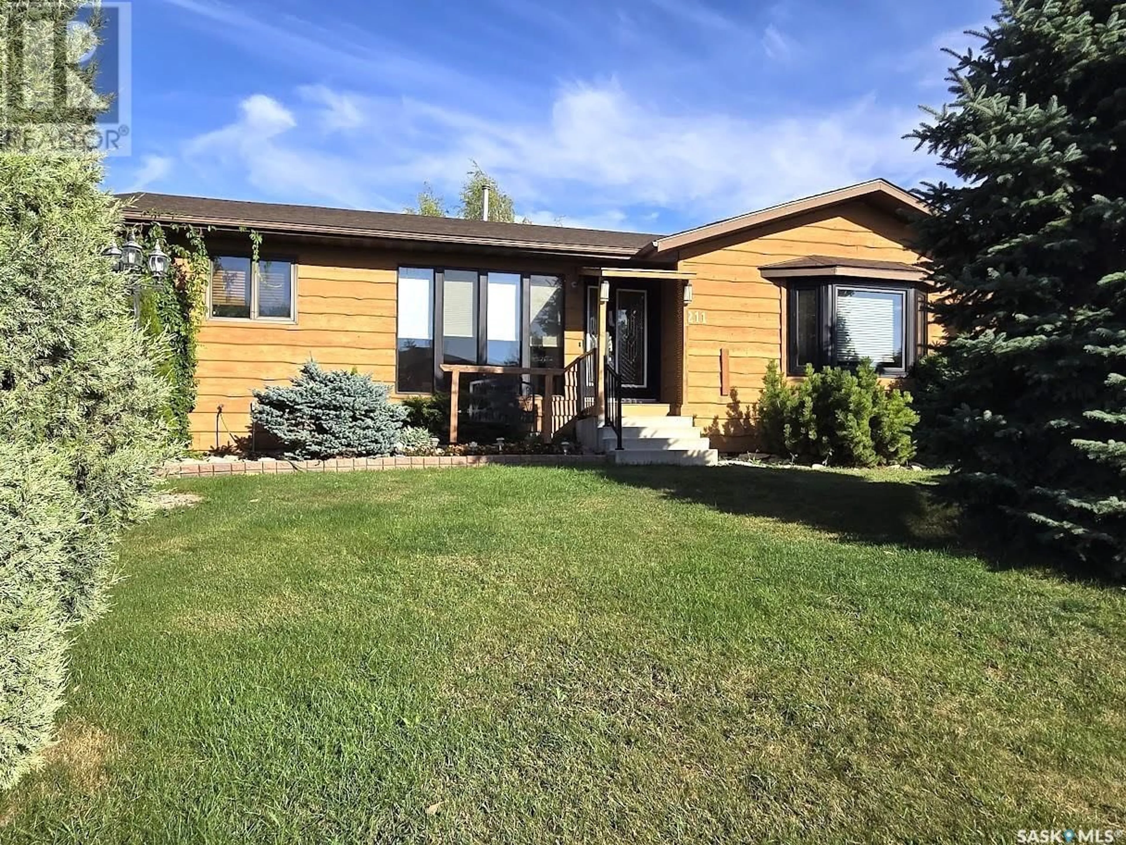 Frontside or backside of a home, cottage for 211 Maple STREET, Outlook Saskatchewan S0L2N0