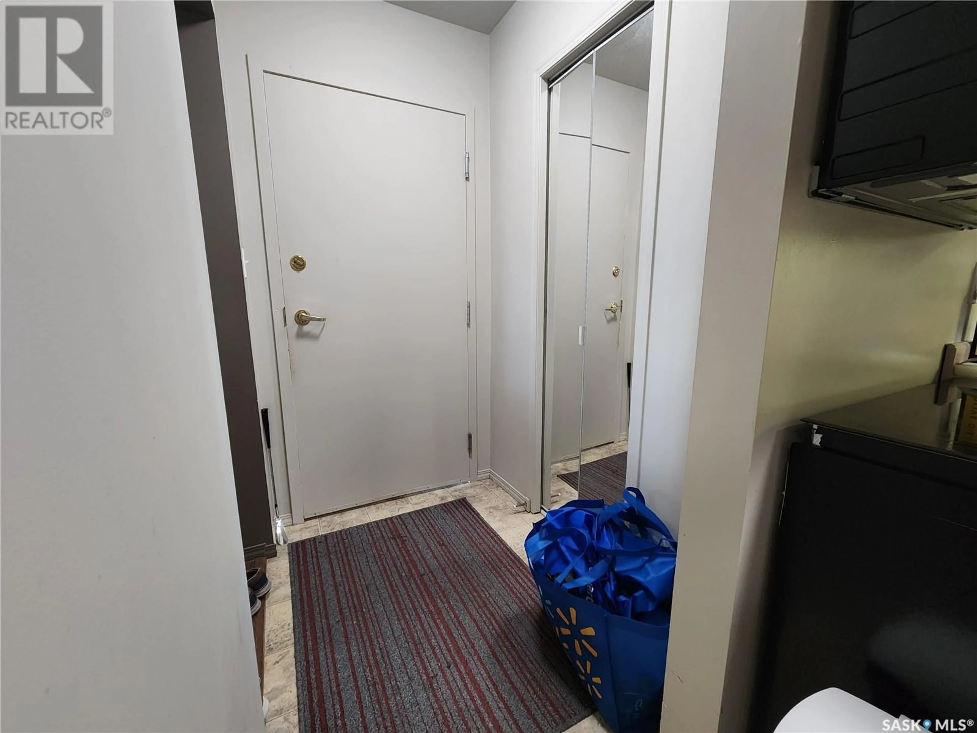 A pic of a room for 102 - 105 1ST AVENUE, Caronport Saskatchewan S0H0S0
