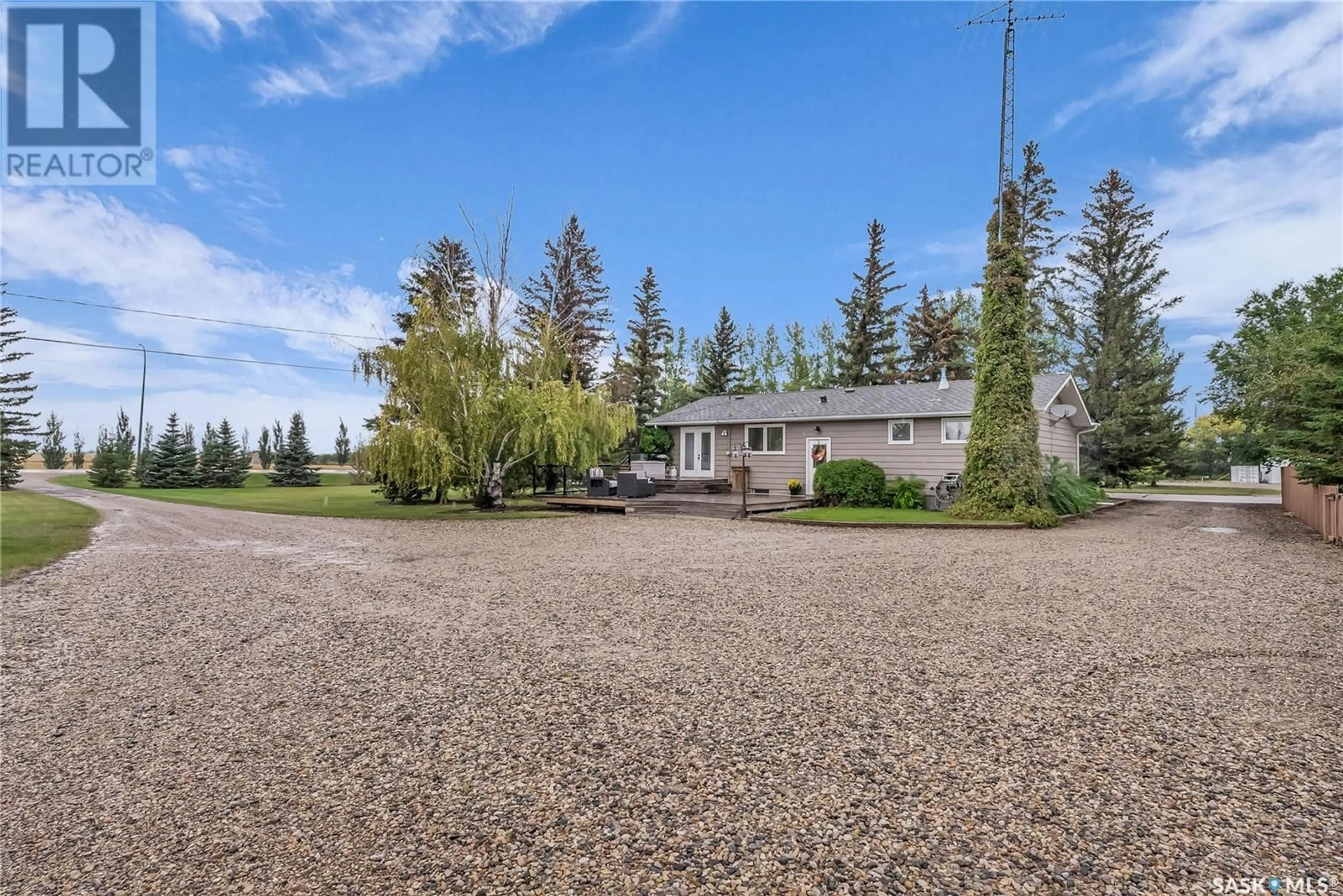 Cottage for 103 13th AVENUE E, Watrous Saskatchewan S0K4T0