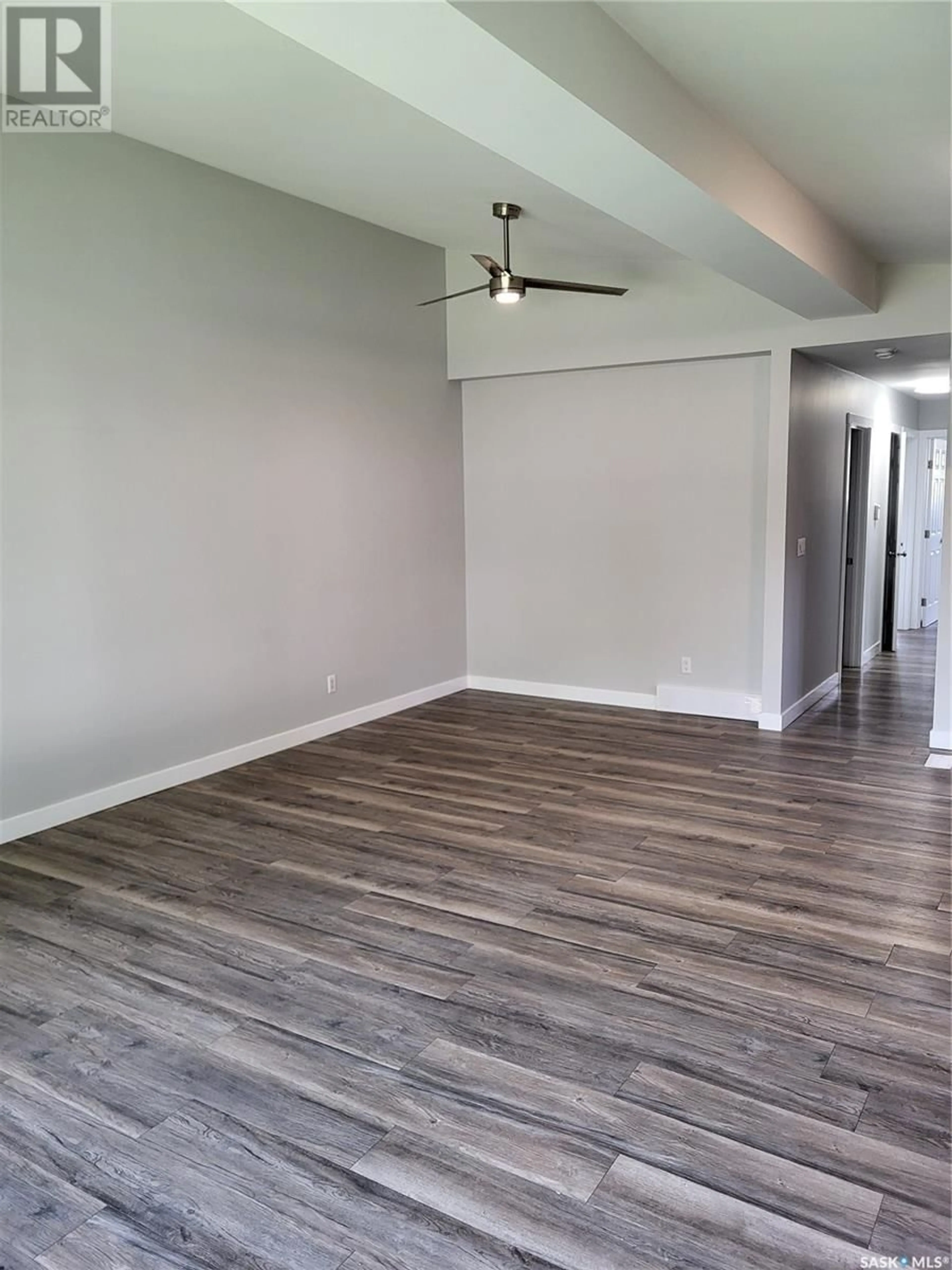 A pic of a room, wood floors for 703-705 Weldon AVENUE, Saskatoon Saskatchewan S7M2C1