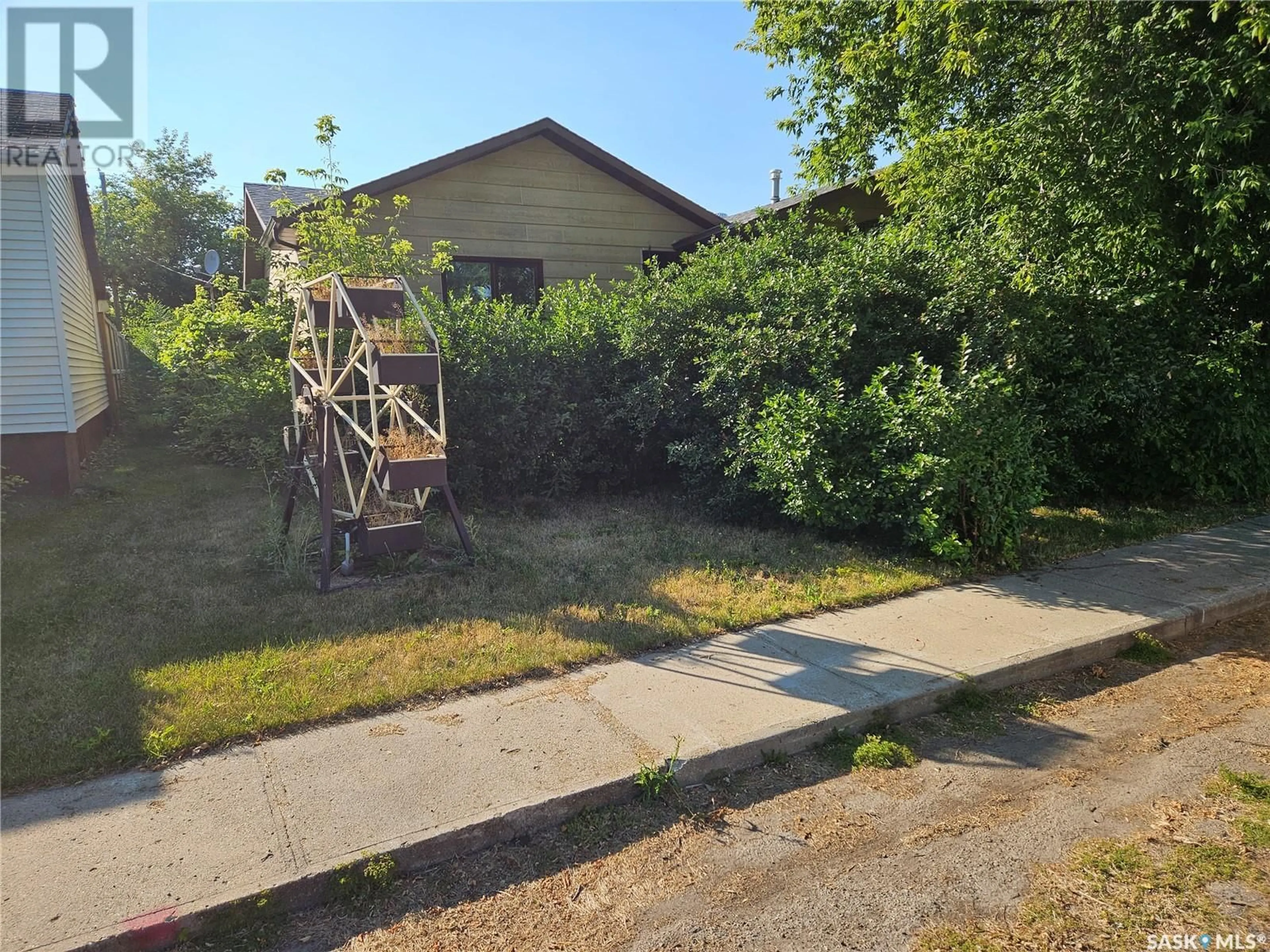 Frontside or backside of a home for 203 Main STREET, Lipton Saskatchewan S0G3B0