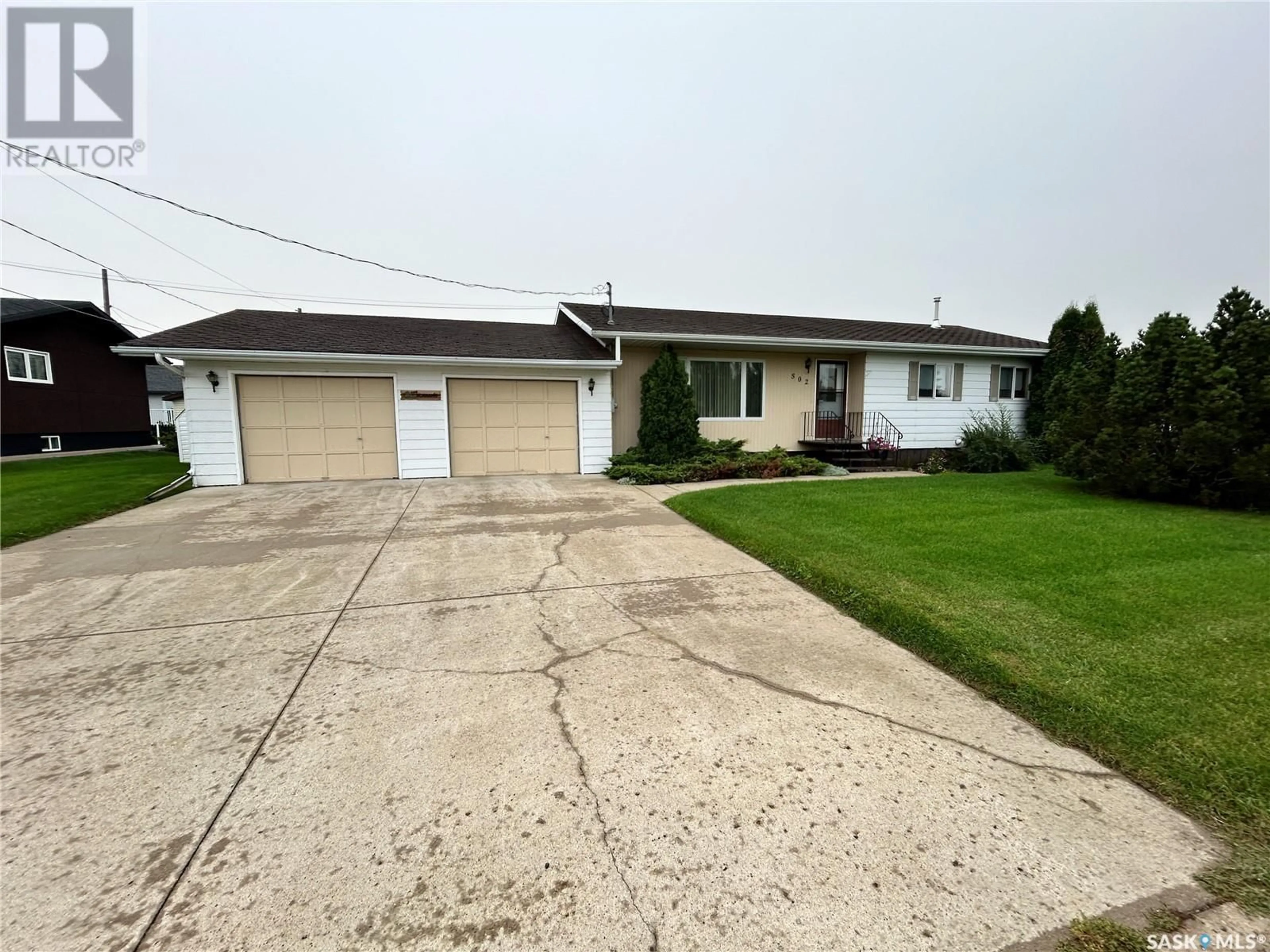 Frontside or backside of a home for 502 Century CRESCENT, Langenburg Saskatchewan S0A2A0