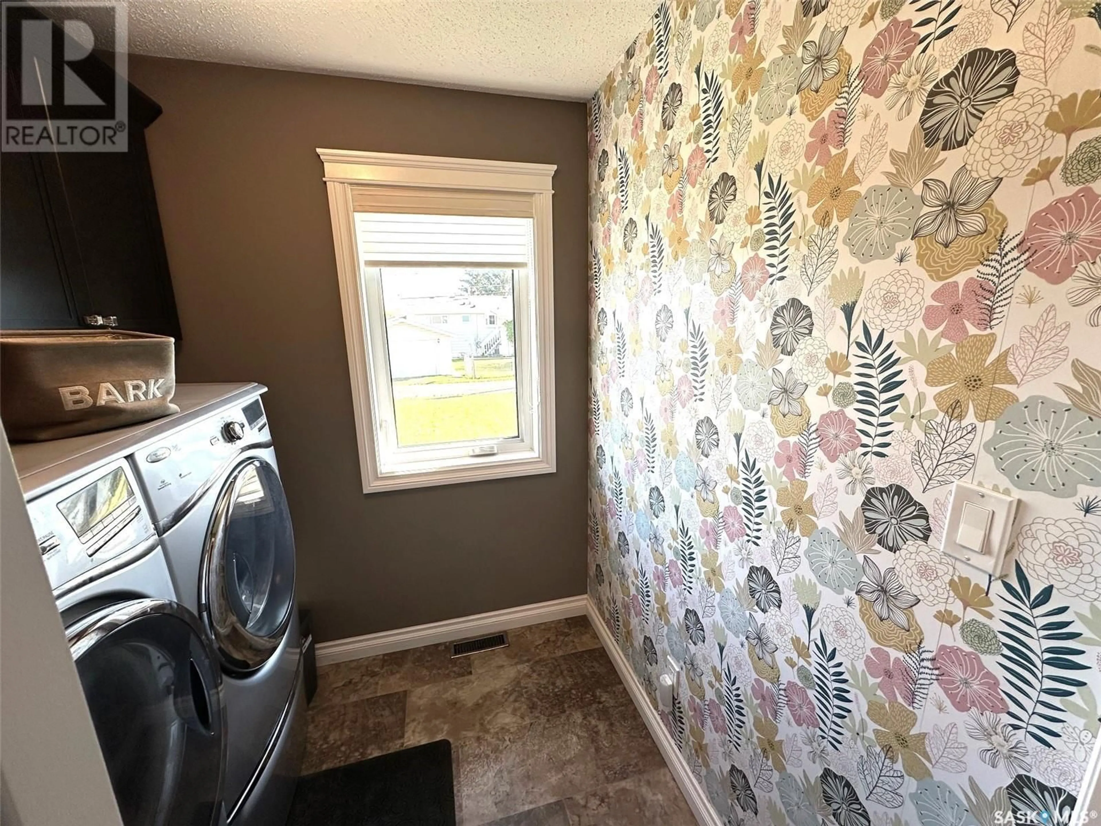 Laundry room for 507 ANDERSON DRIVE, Hudson Bay Saskatchewan S0E0Y0