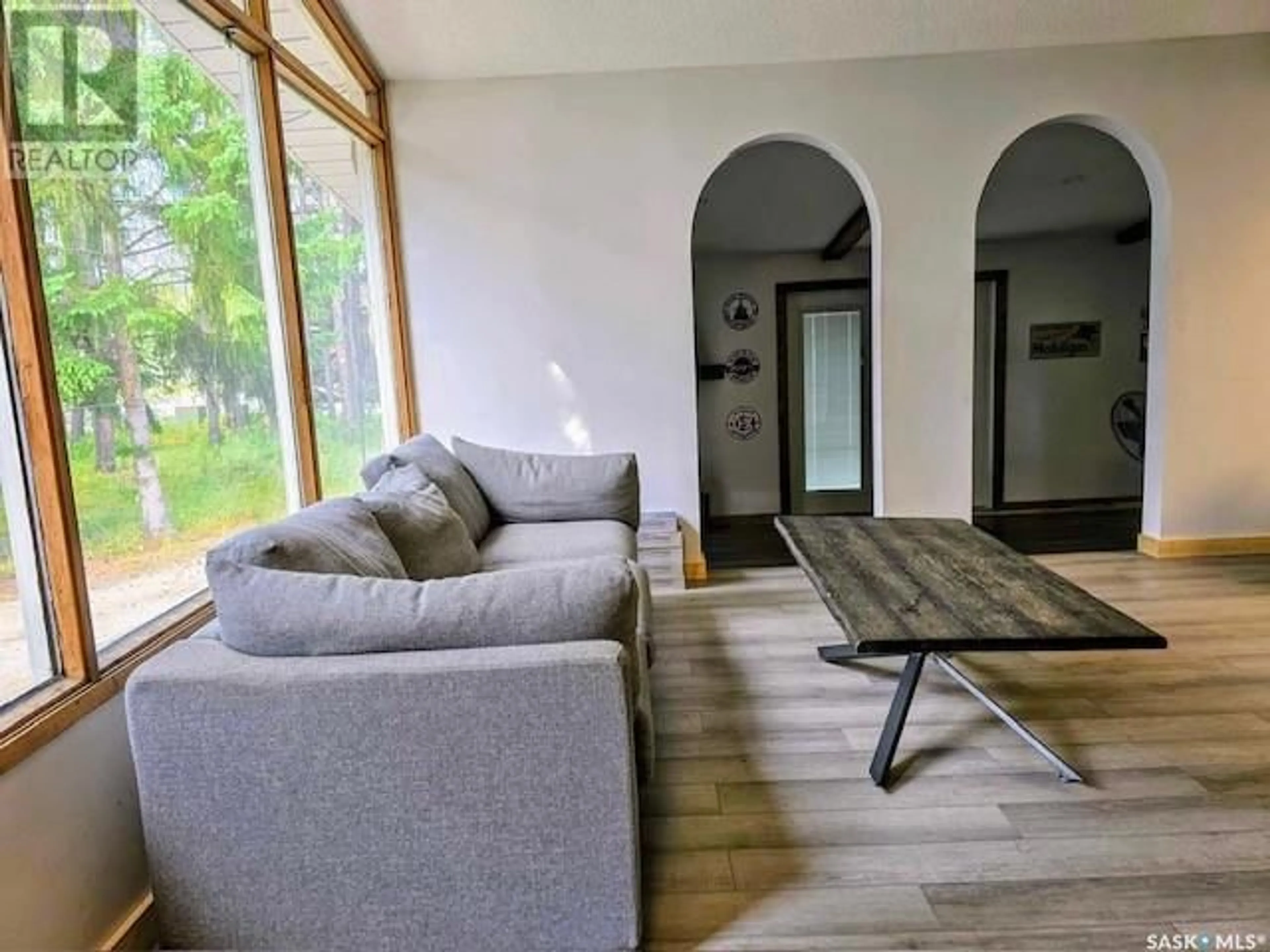 Living room, wood floors for 474 Pine DRIVE, Buckland Rm No. 491 Saskatchewan S6V5R3