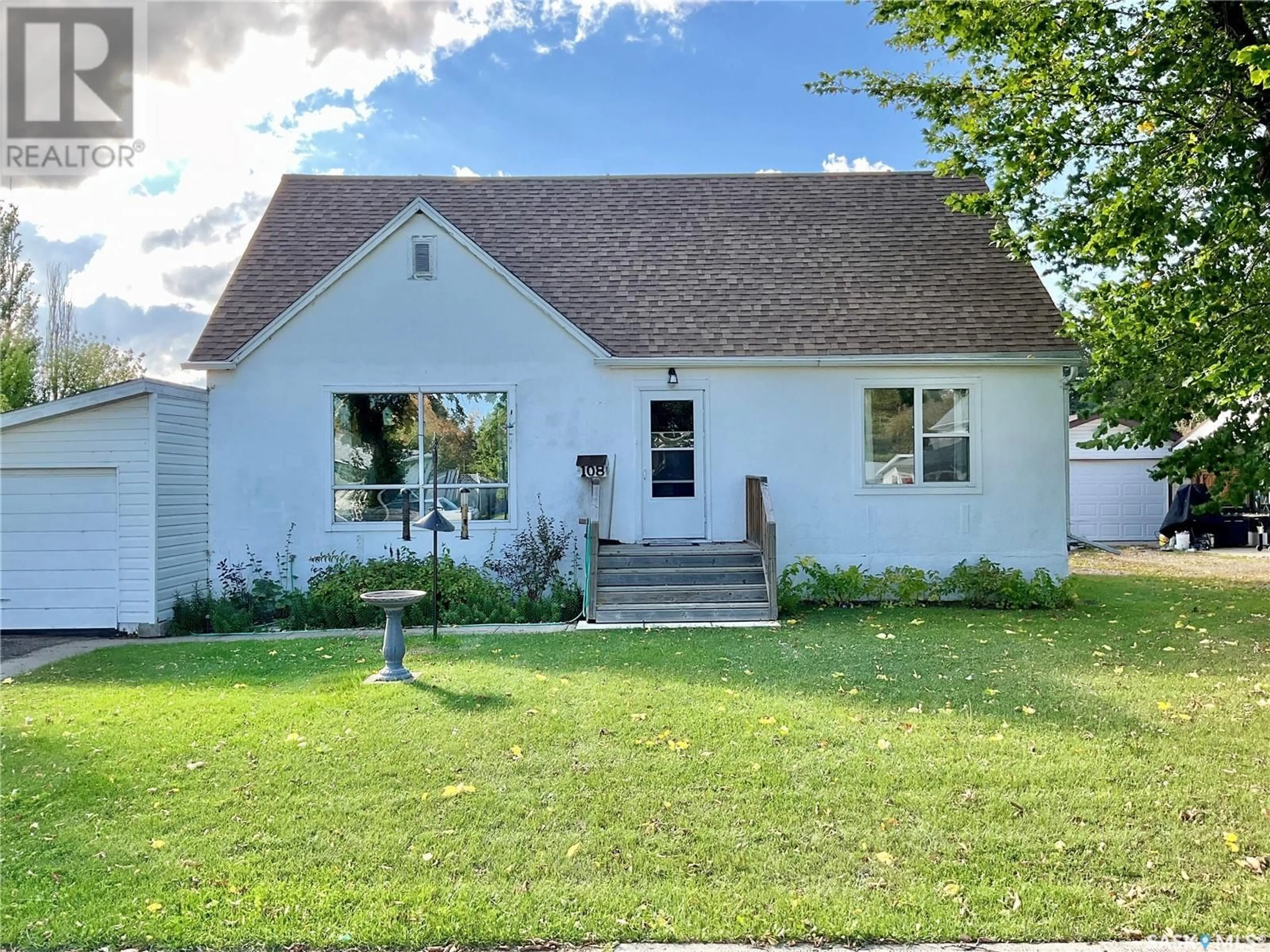 Frontside or backside of a home, cottage for 108 Gordon STREET, Wolseley Saskatchewan S0G5H0