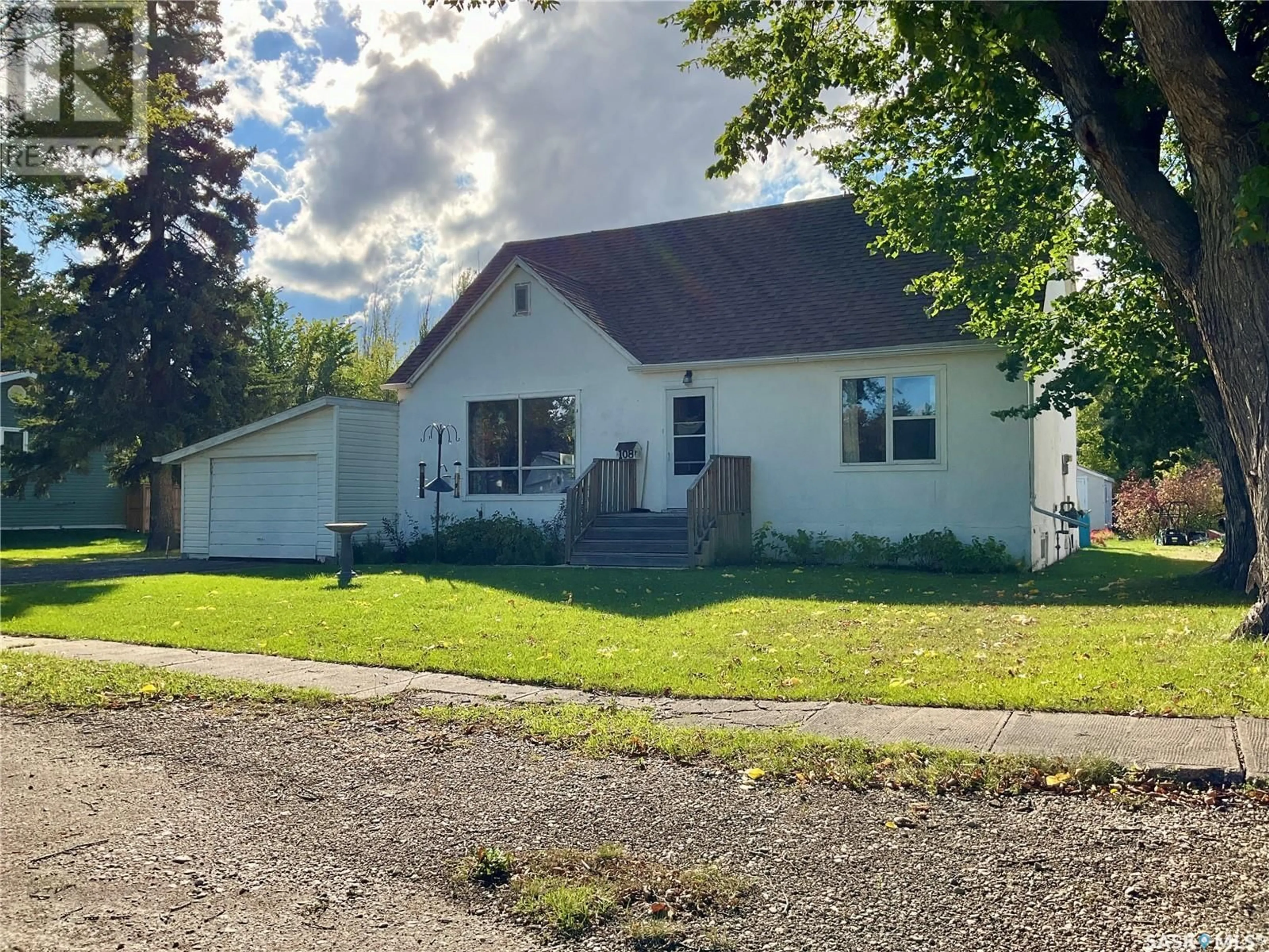 Frontside or backside of a home for 108 Gordon STREET, Wolseley Saskatchewan S0G5H0