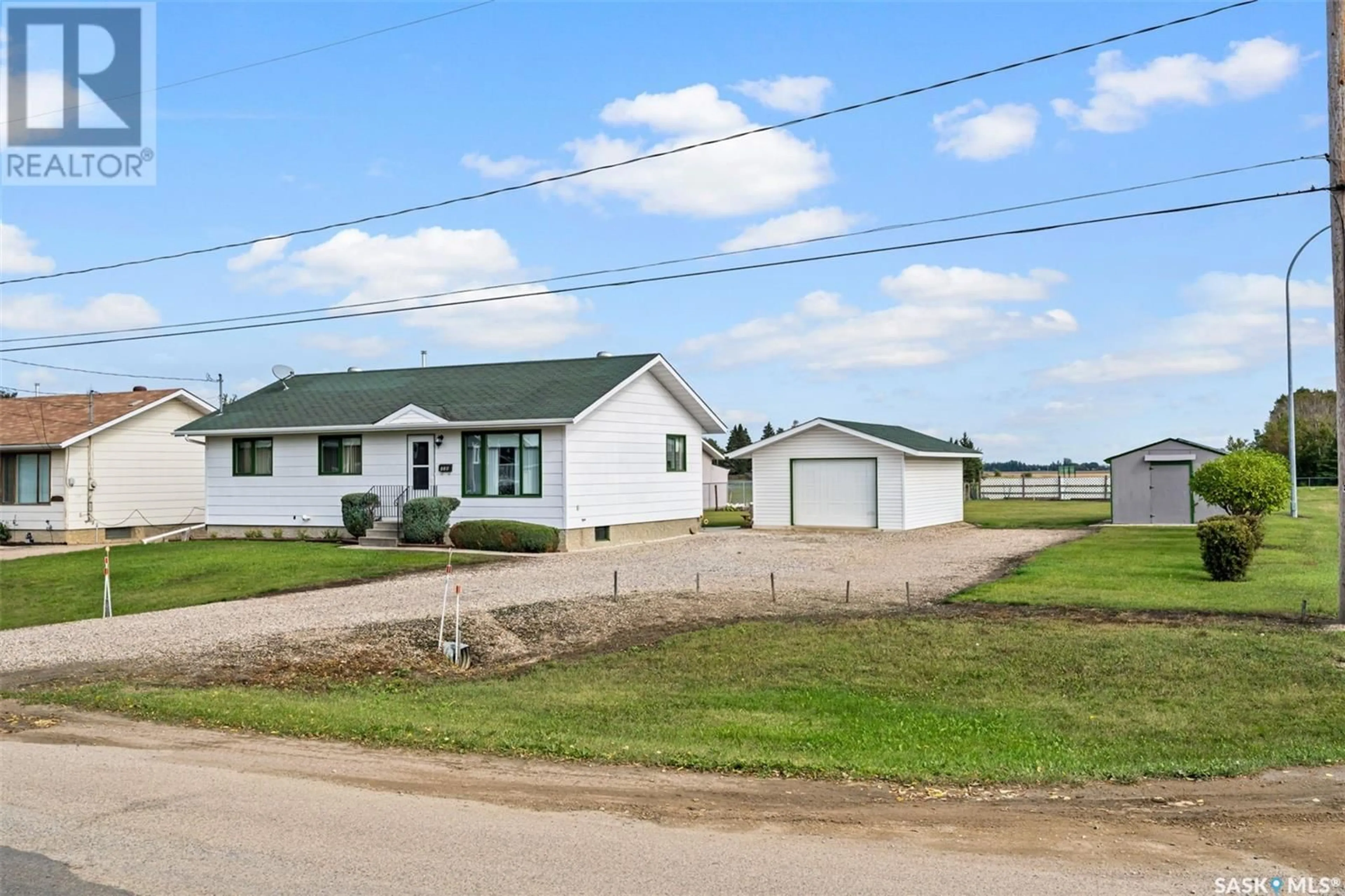 Frontside or backside of a home for 118 2nd STREET W, Shellbrook Saskatchewan S0J2E0