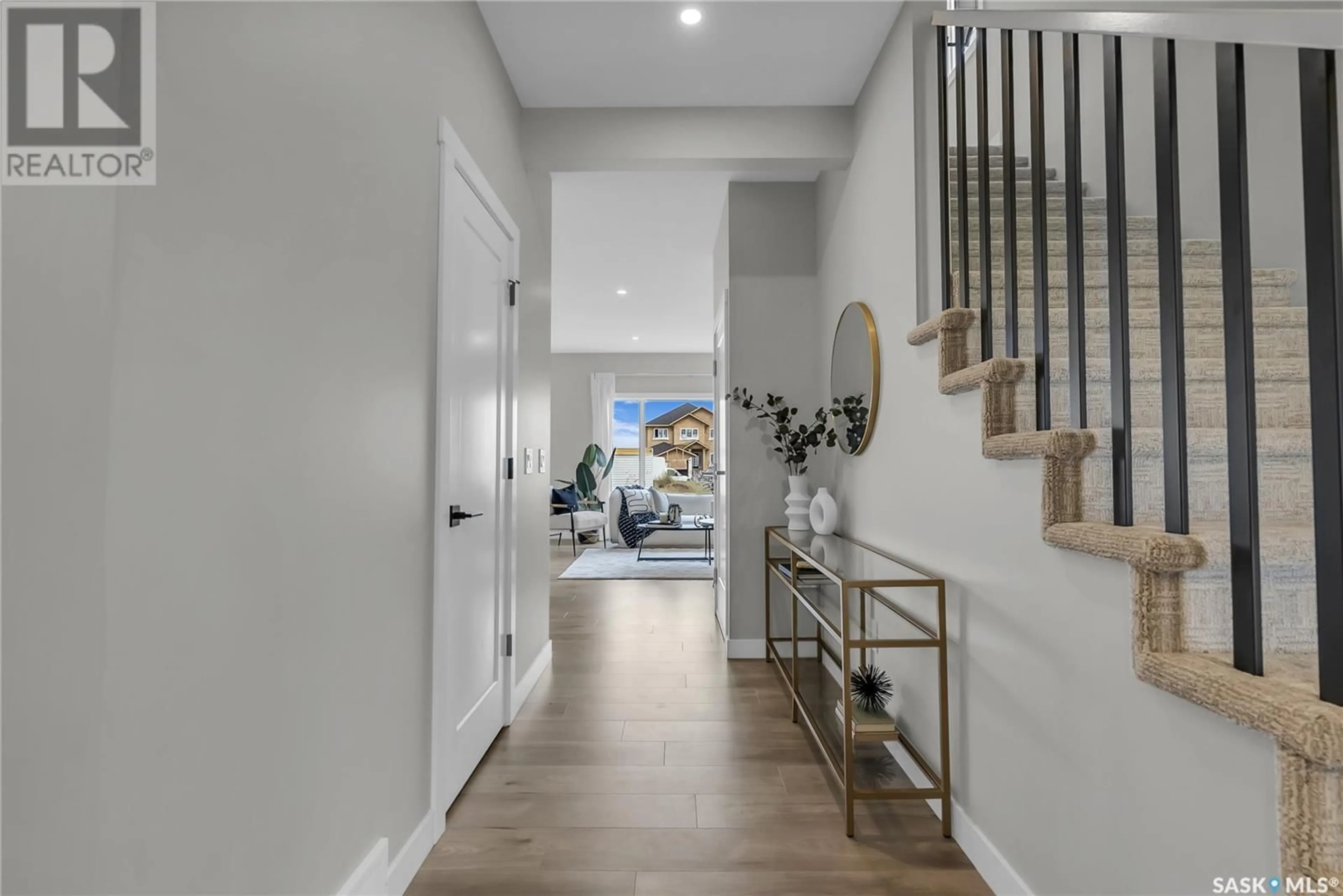 Indoor entryway, wood floors for 159 Leskiw LANE, Saskatoon Saskatchewan S7V1R5