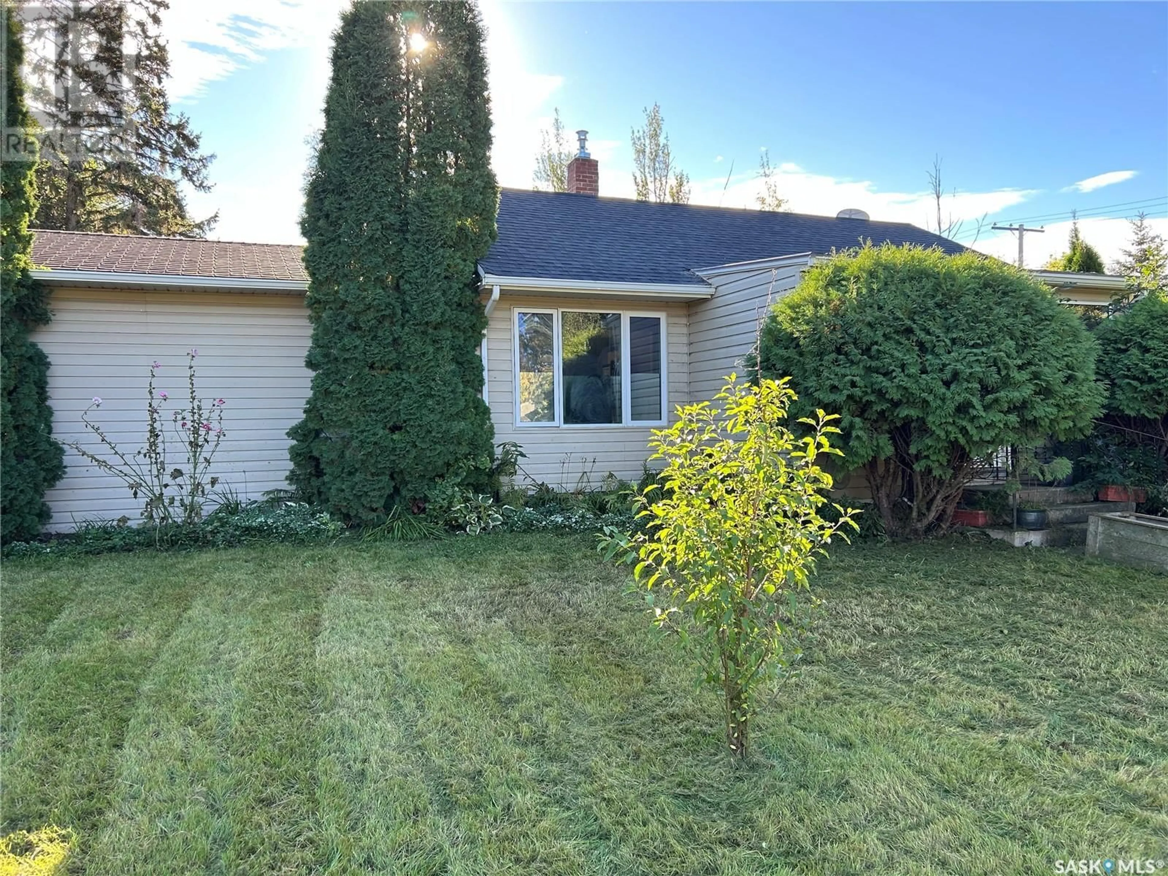 Frontside or backside of a home for 1011 2nd STREET, Rosthern Saskatchewan S0K3R0