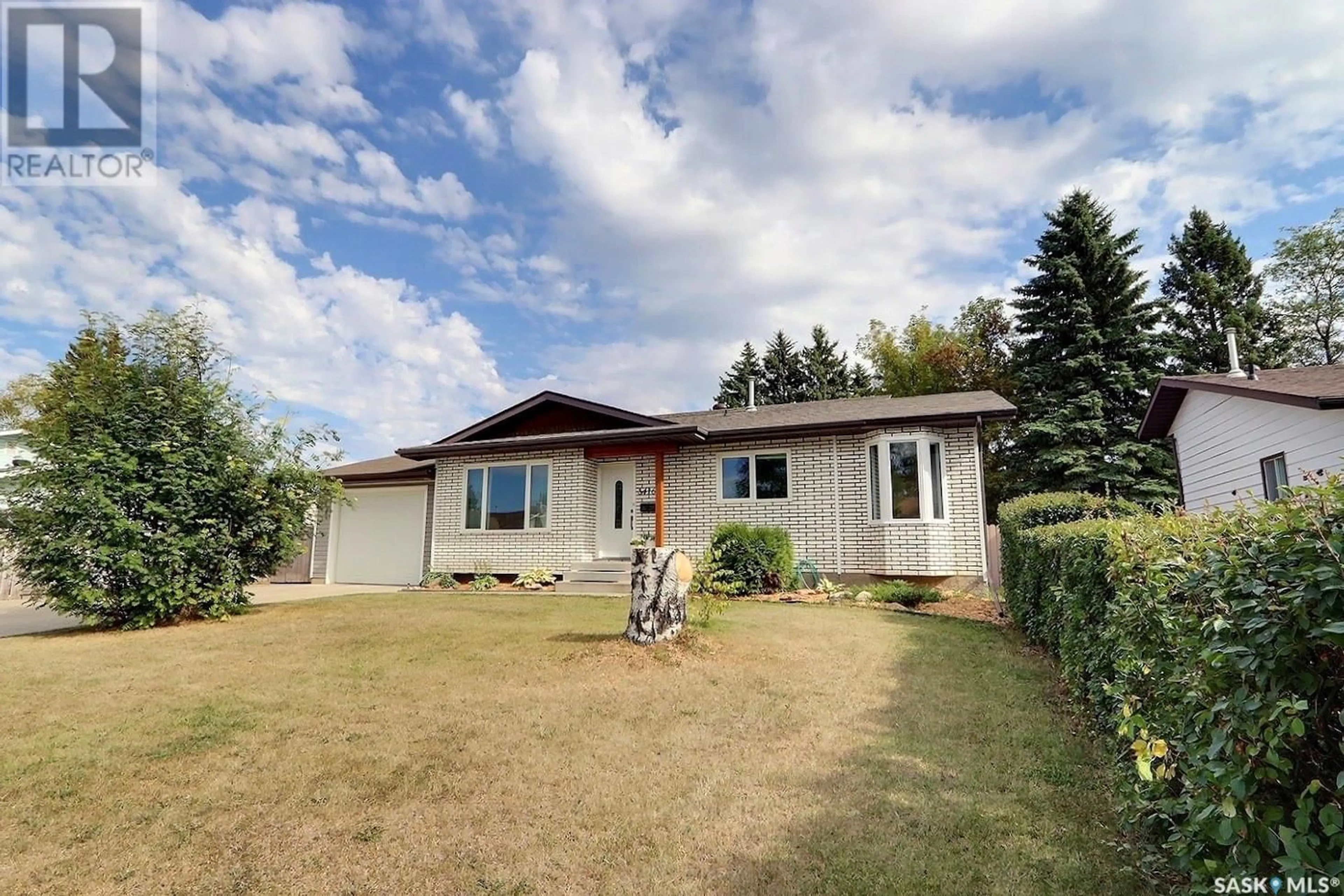 Frontside or backside of a home for 3416 12th AVENUE E, Prince Albert Saskatchewan S6V7B1