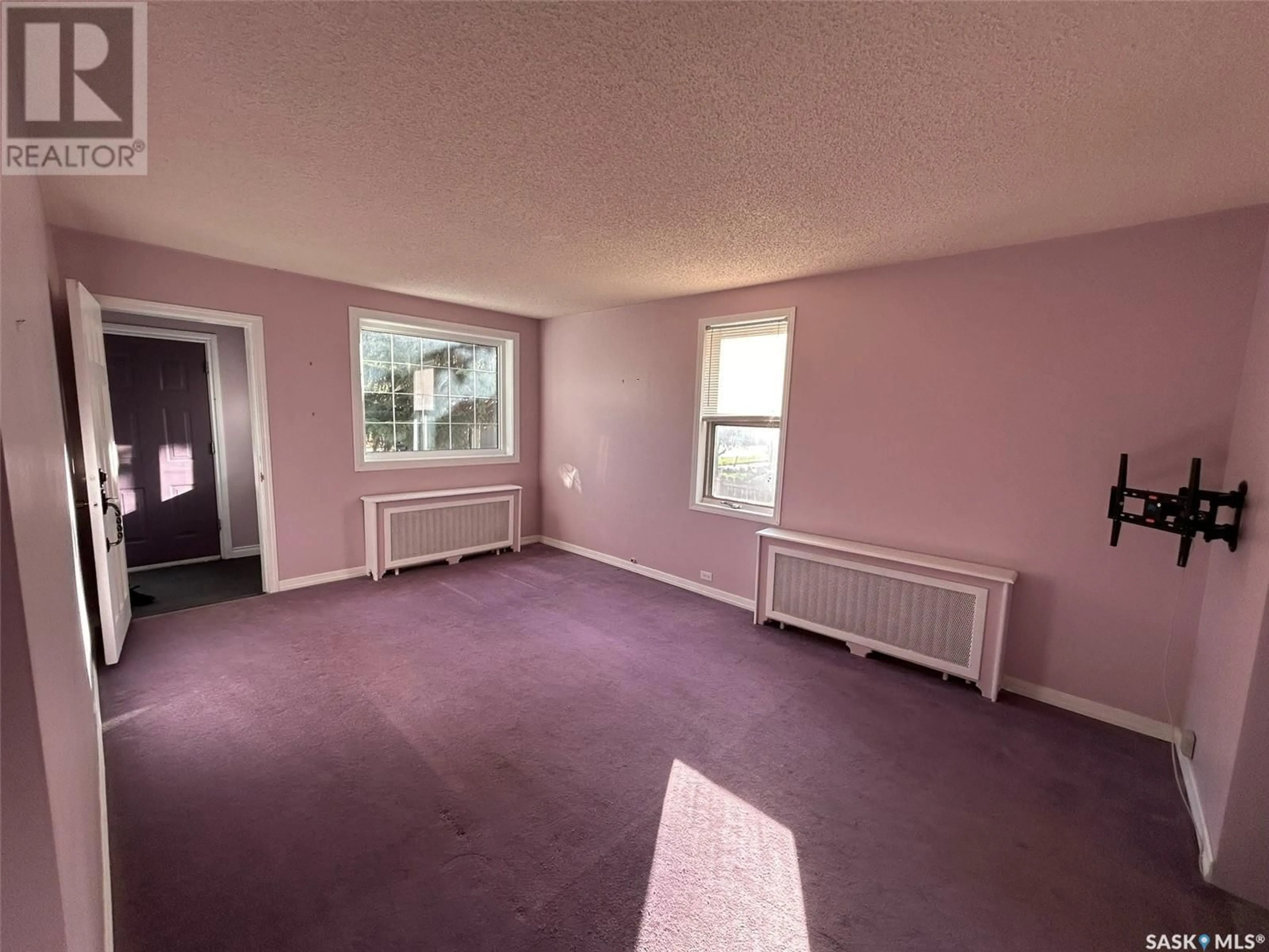 A pic of a room, not visible floor for 122 Lillooet STREET E, Moose Jaw Saskatchewan S6H4S5