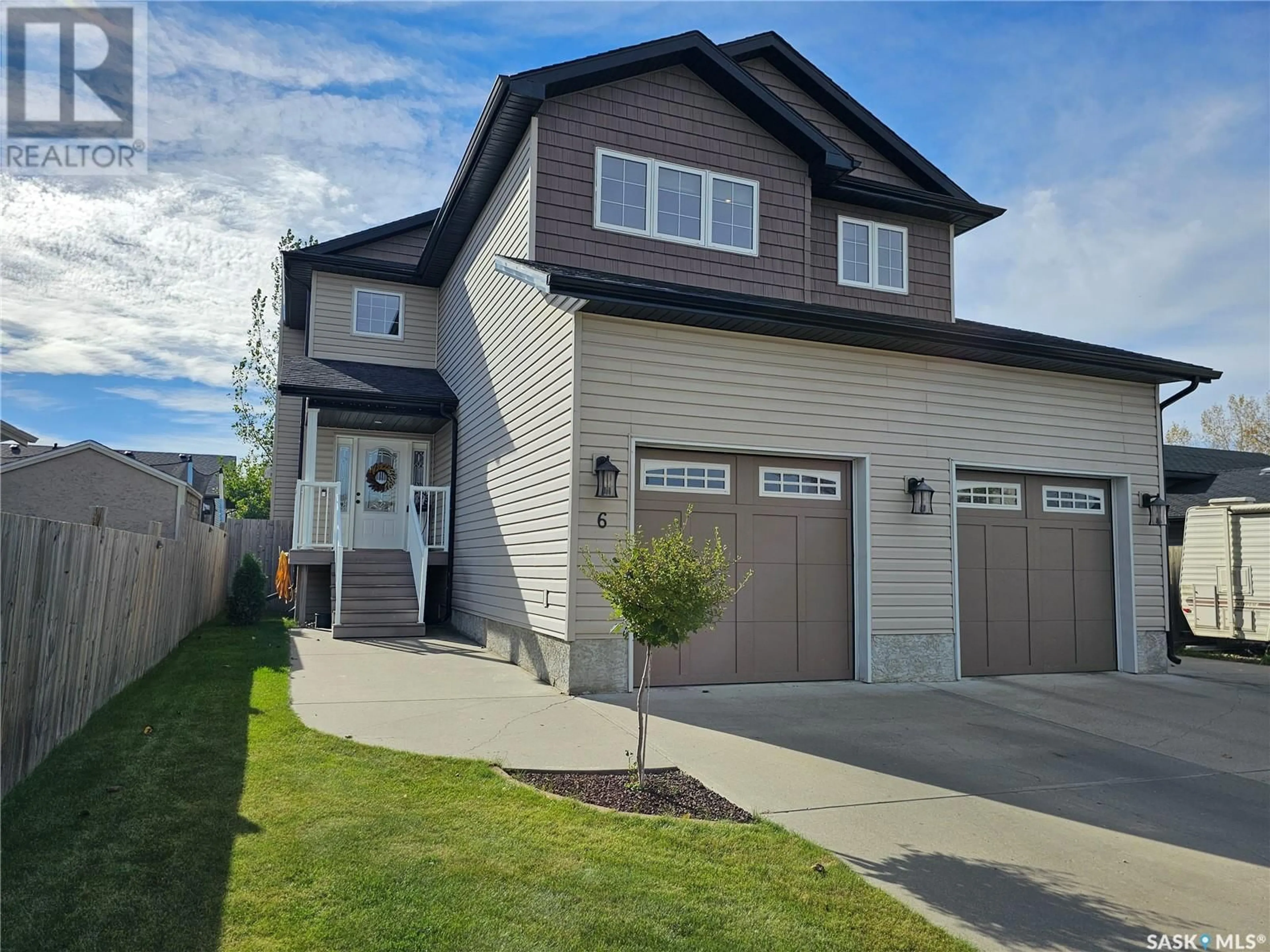 Frontside or backside of a home for 6 Morin CRESCENT, Meadow Lake Saskatchewan S9X1Z8