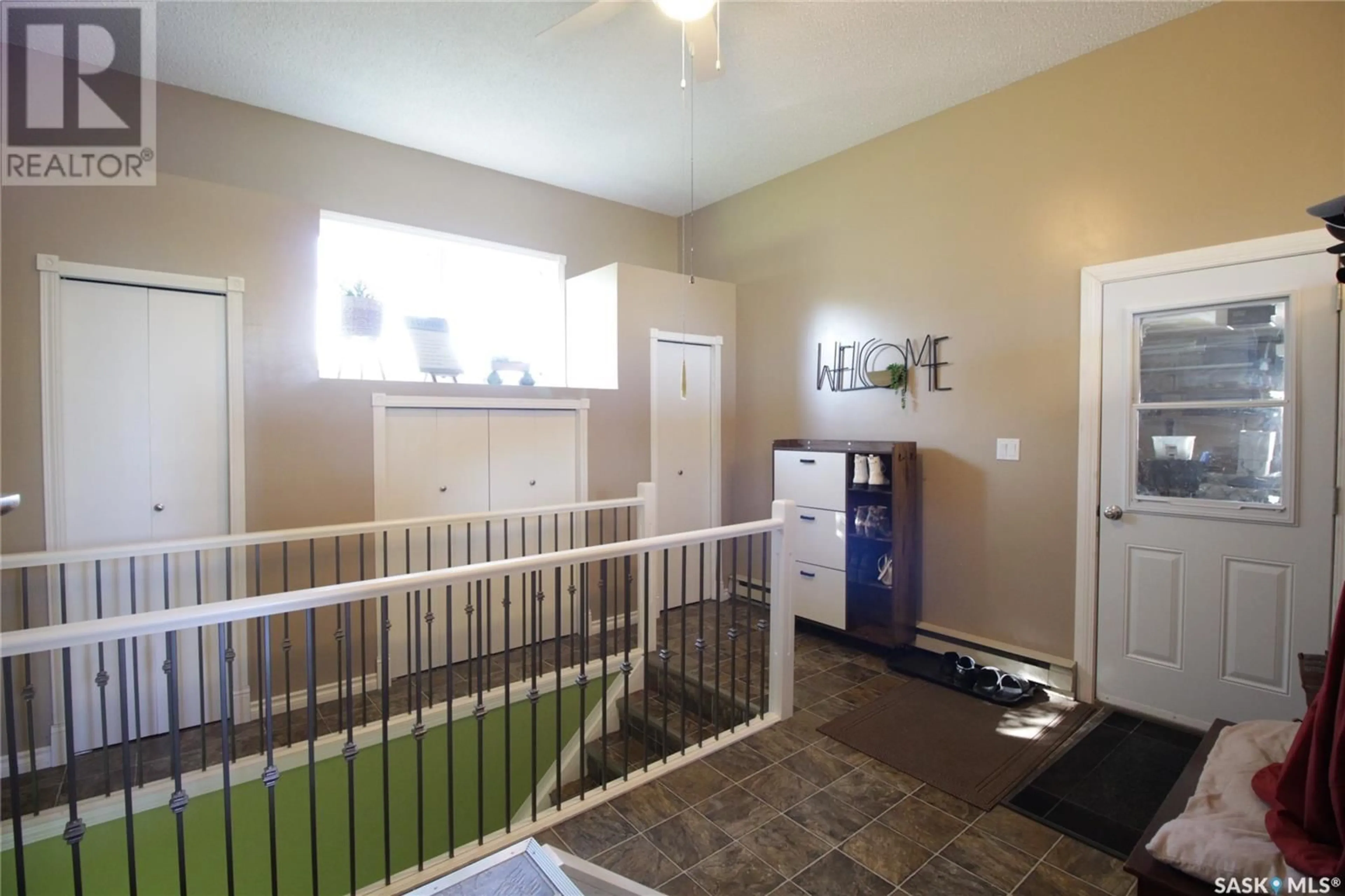 Indoor entryway for 212 QU'APPELLE STREET, Welwyn Saskatchewan S0A4L0