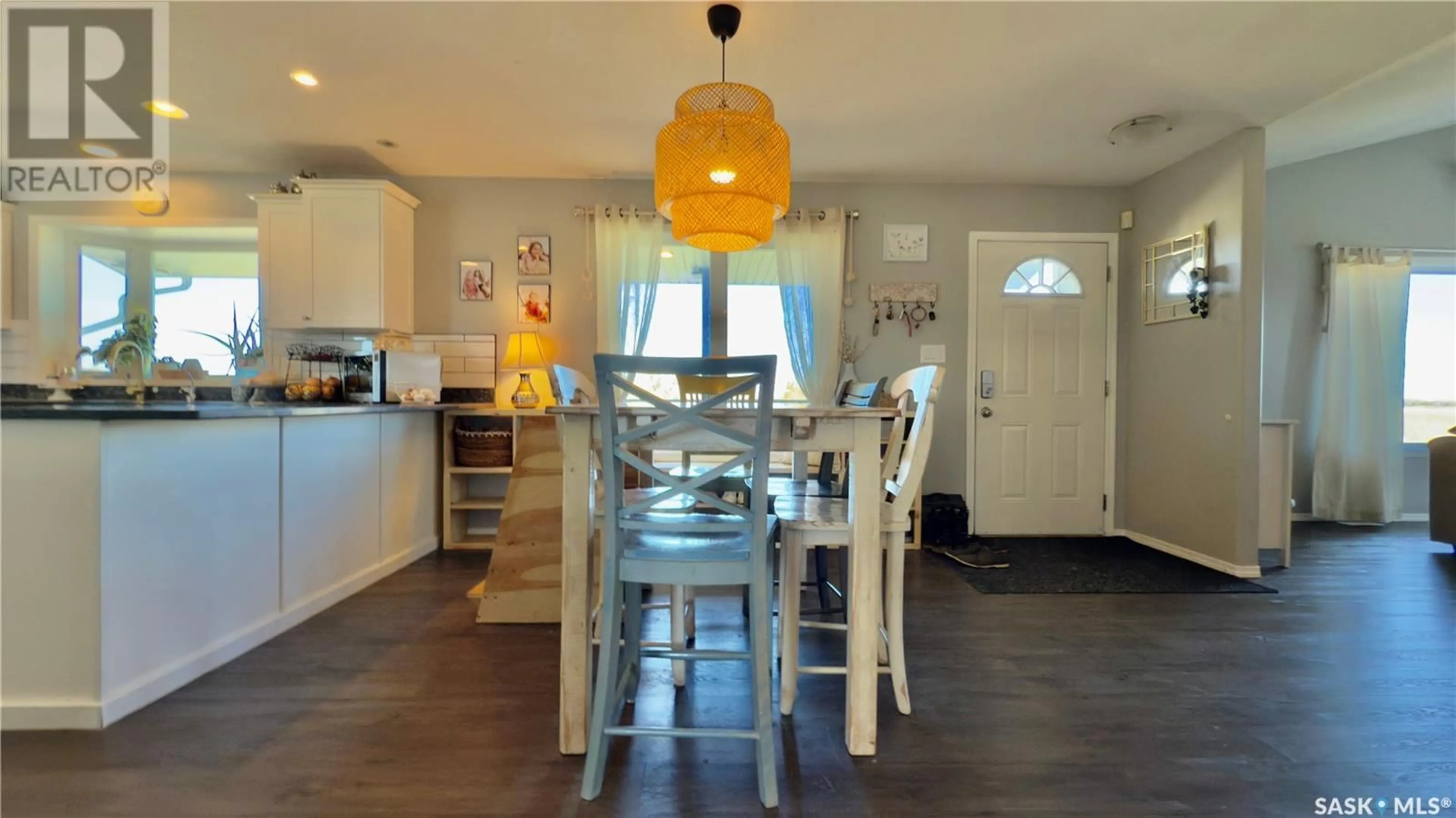 Dining room for RM of Aberdeen Acreage, Aberdeen Rm No. 373 Saskatchewan S7W0C5