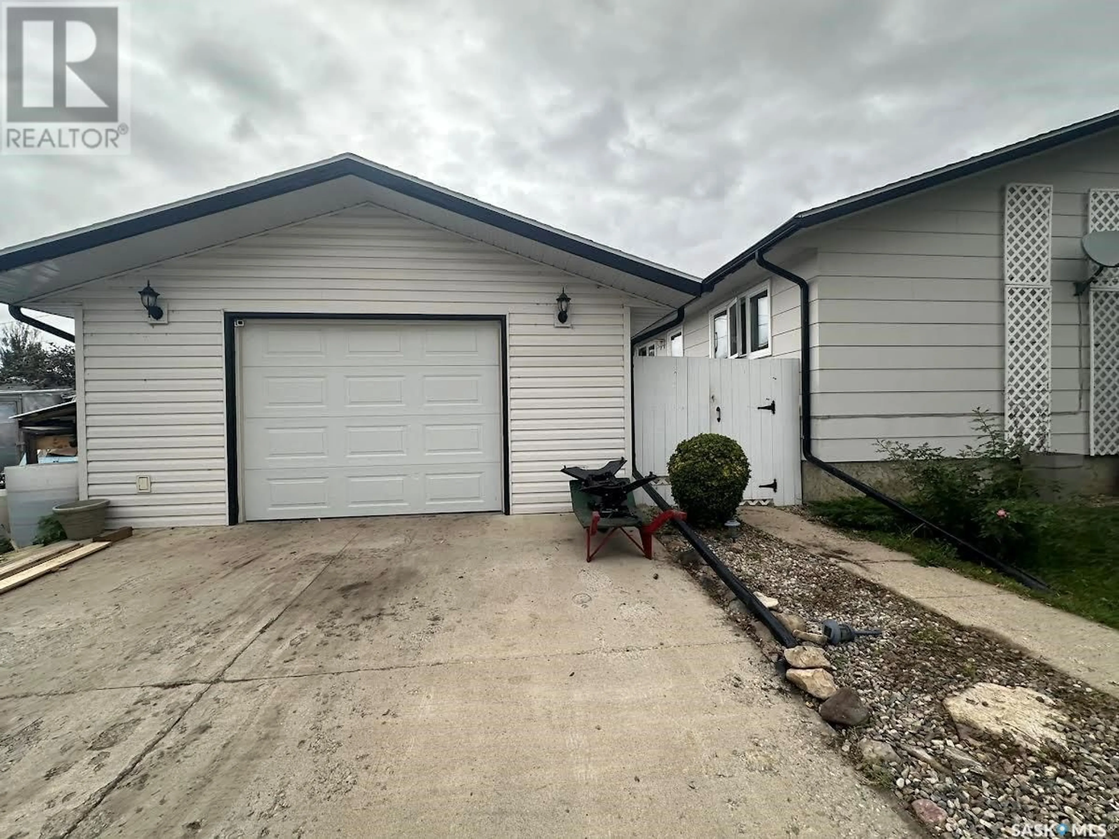 Frontside or backside of a home for 701 ACADEMY PLACE, Rosthern Saskatchewan S0K3R0