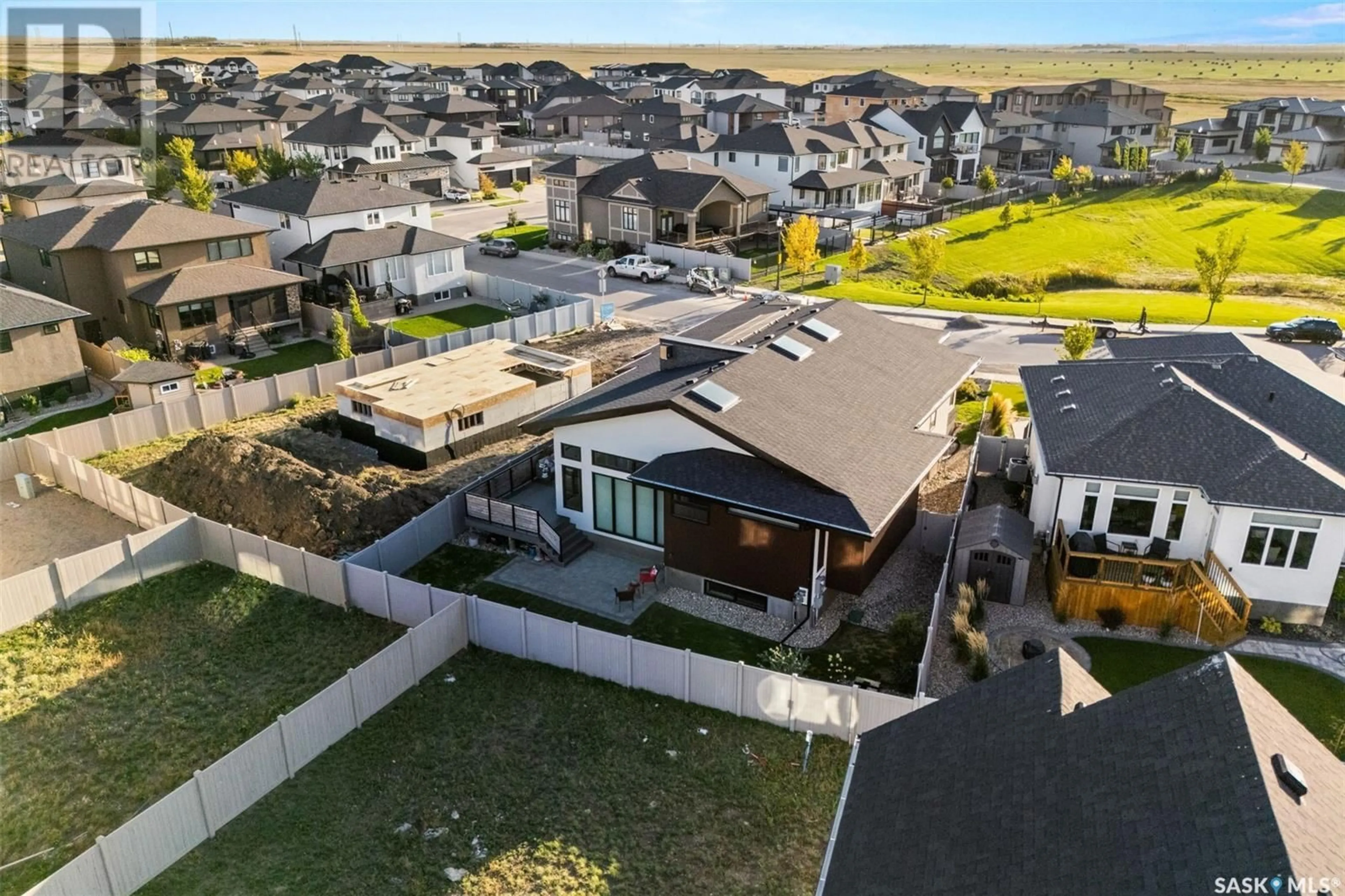 Frontside or backside of a home, the street view for 4645 Chuka DRIVE, Regina Saskatchewan S4V3V5