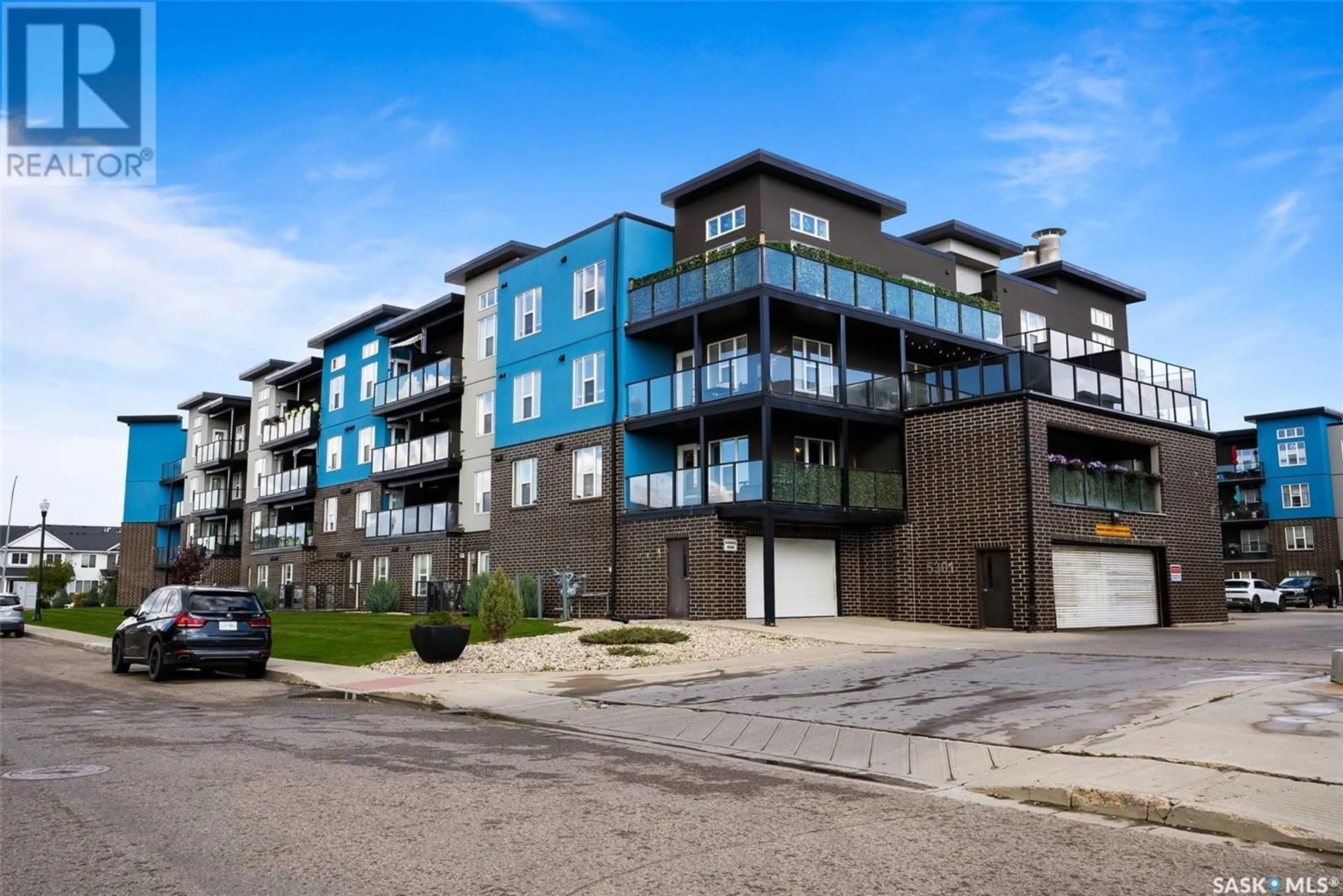 A pic from exterior of the house or condo for 217 5301 Universal CRESCENT, Regina Saskatchewan S4W0L2