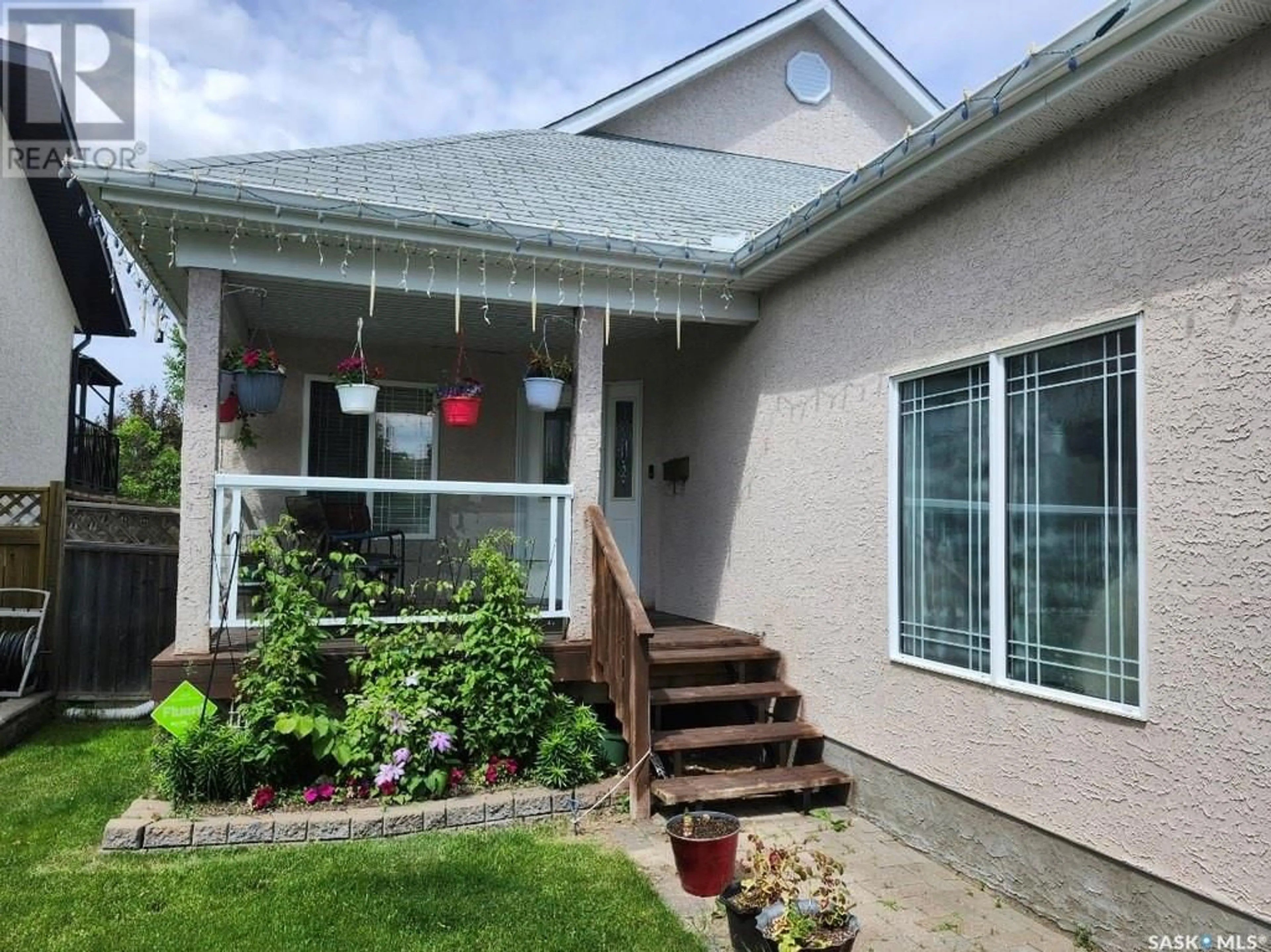 Outside view for 15 Longpre CRESCENT, Prince Albert Saskatchewan S6X1C7