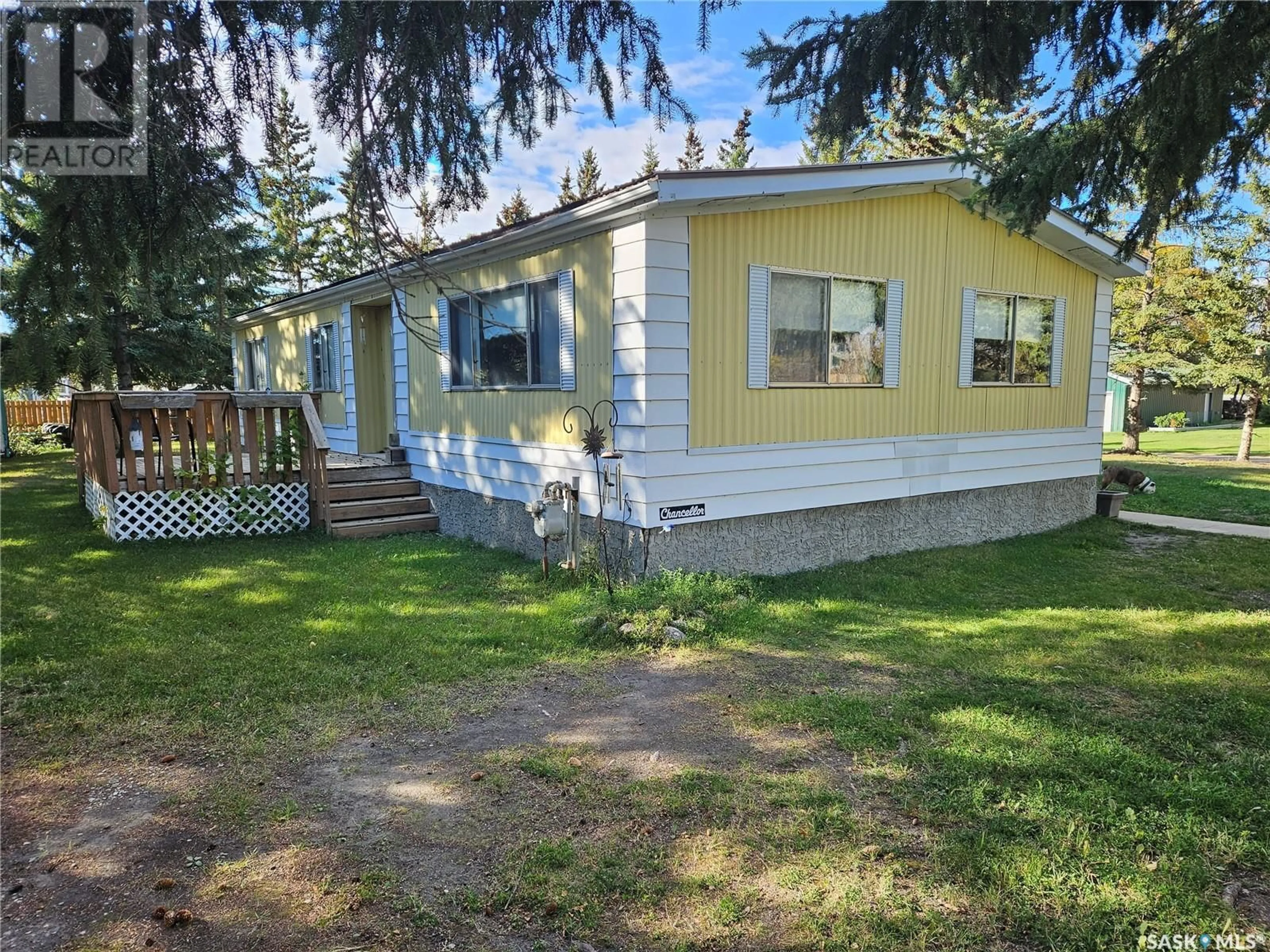 Cottage for 120 Hall STREET, Wawota Saskatchewan S0G5A0