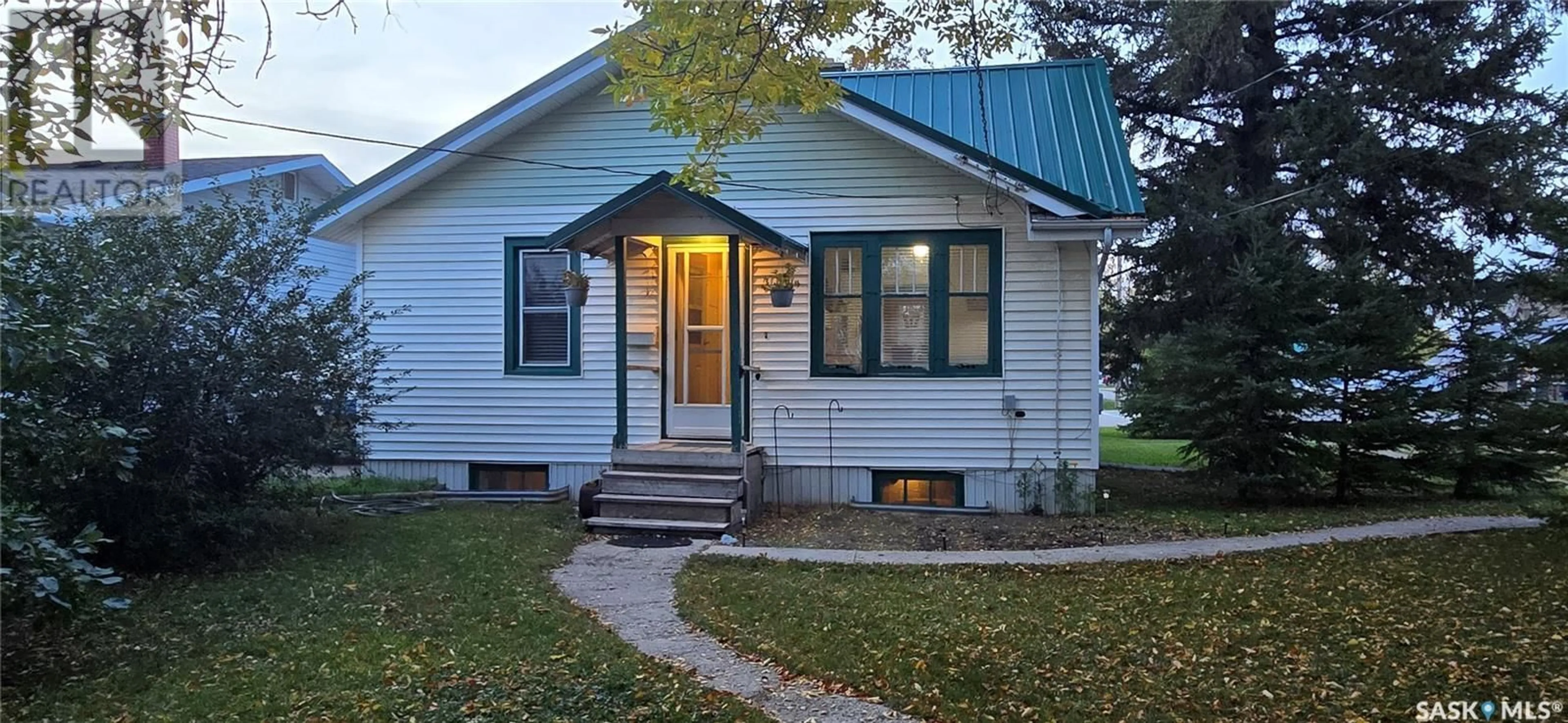 Frontside or backside of a home, cottage for 69 Main STREET, Fillmore Saskatchewan S0G1N0