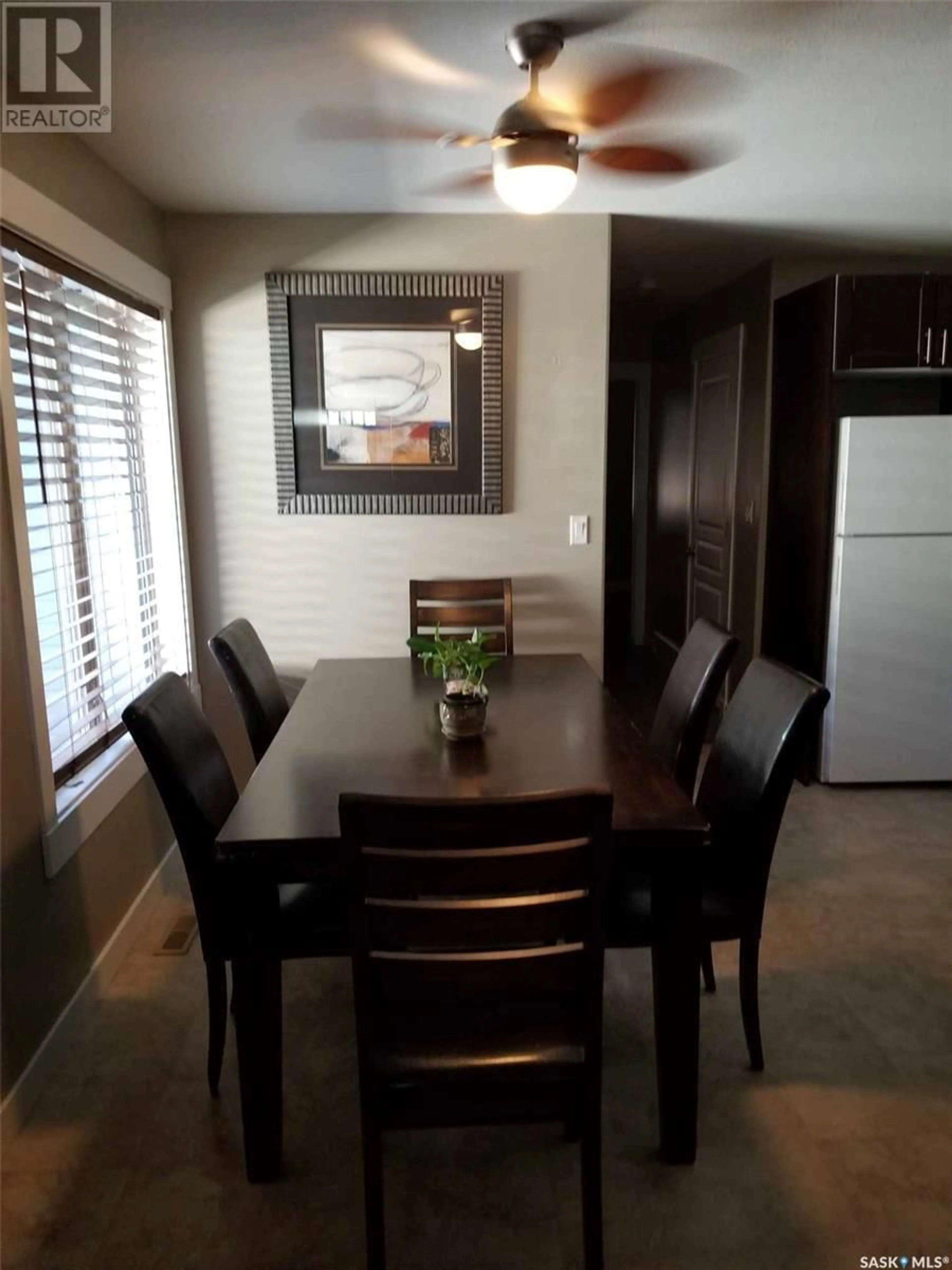 Dining room, wood floors for 955 Montague STREET, Regina Saskatchewan S4T3H4