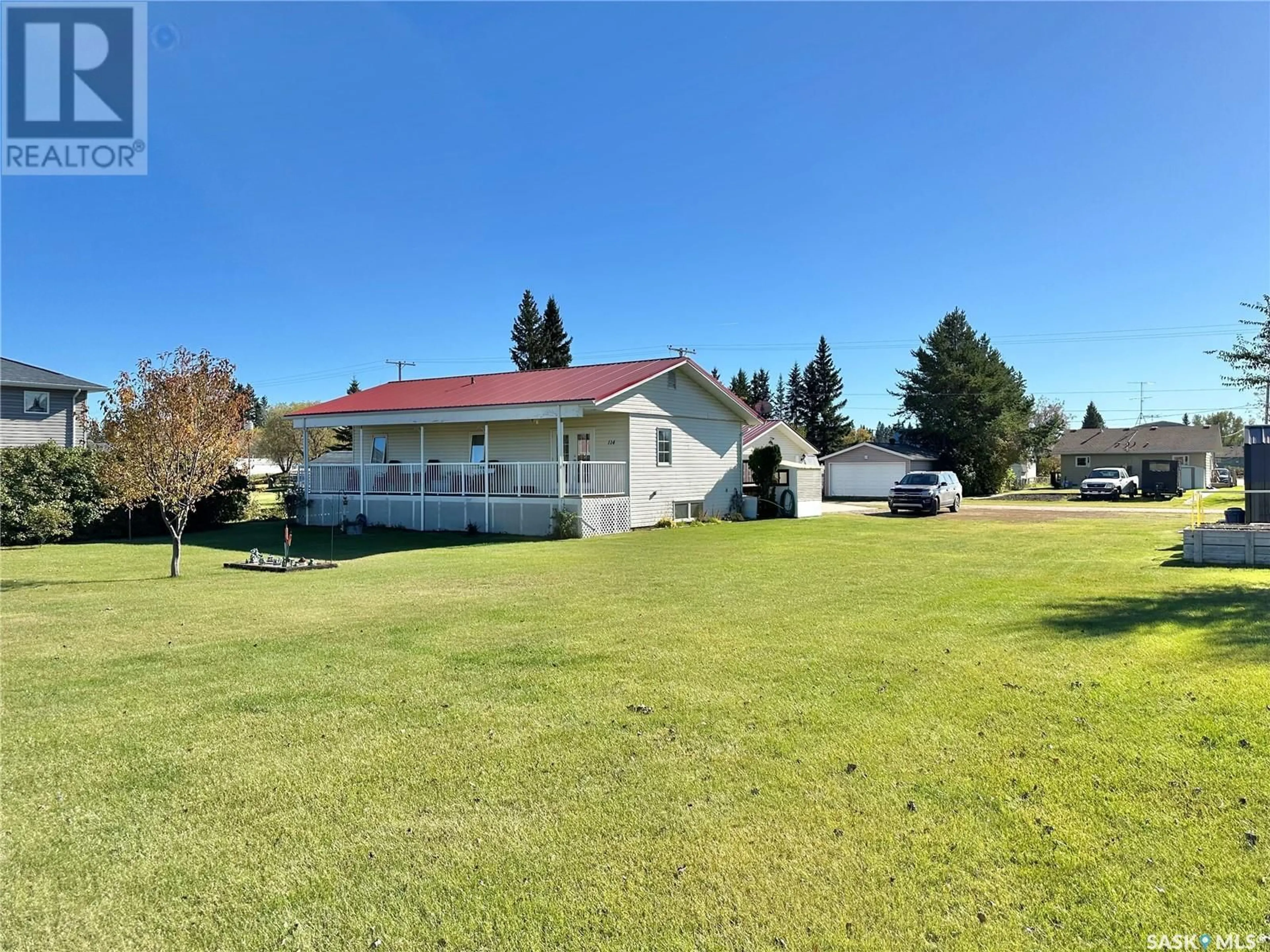 Frontside or backside of a home for 114 Russell AVENUE E, Shell Lake Saskatchewan S0J2G0