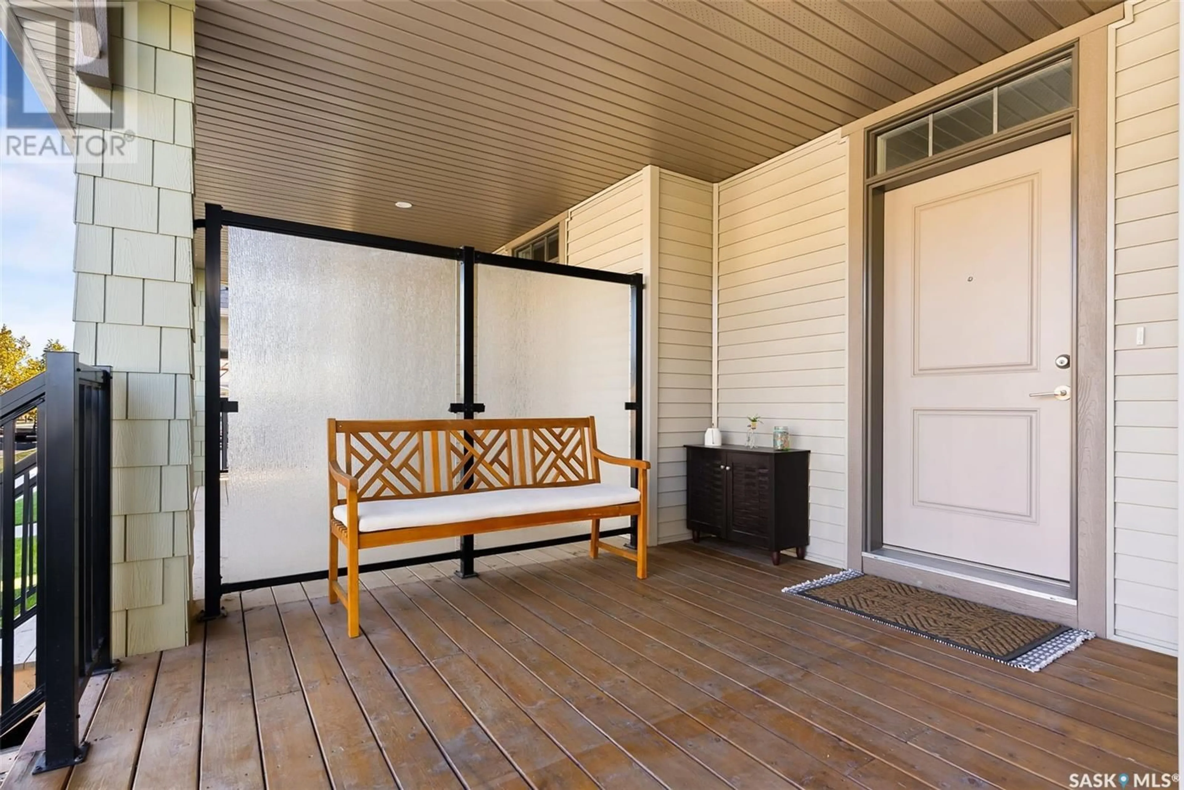 Patio, cottage for 5113 Buckingham DRIVE E, Regina Saskatchewan S4V3S3